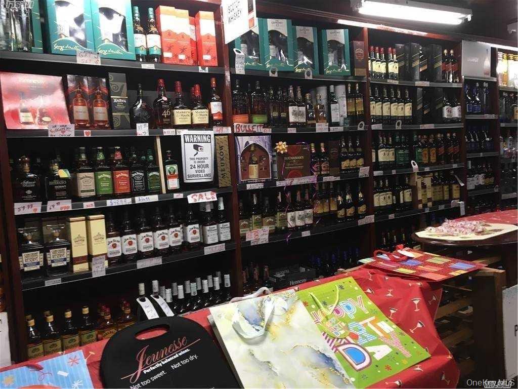 #4 photo, 108-20 Myrtle Avenue Street, Richmond Hill , NY 11418