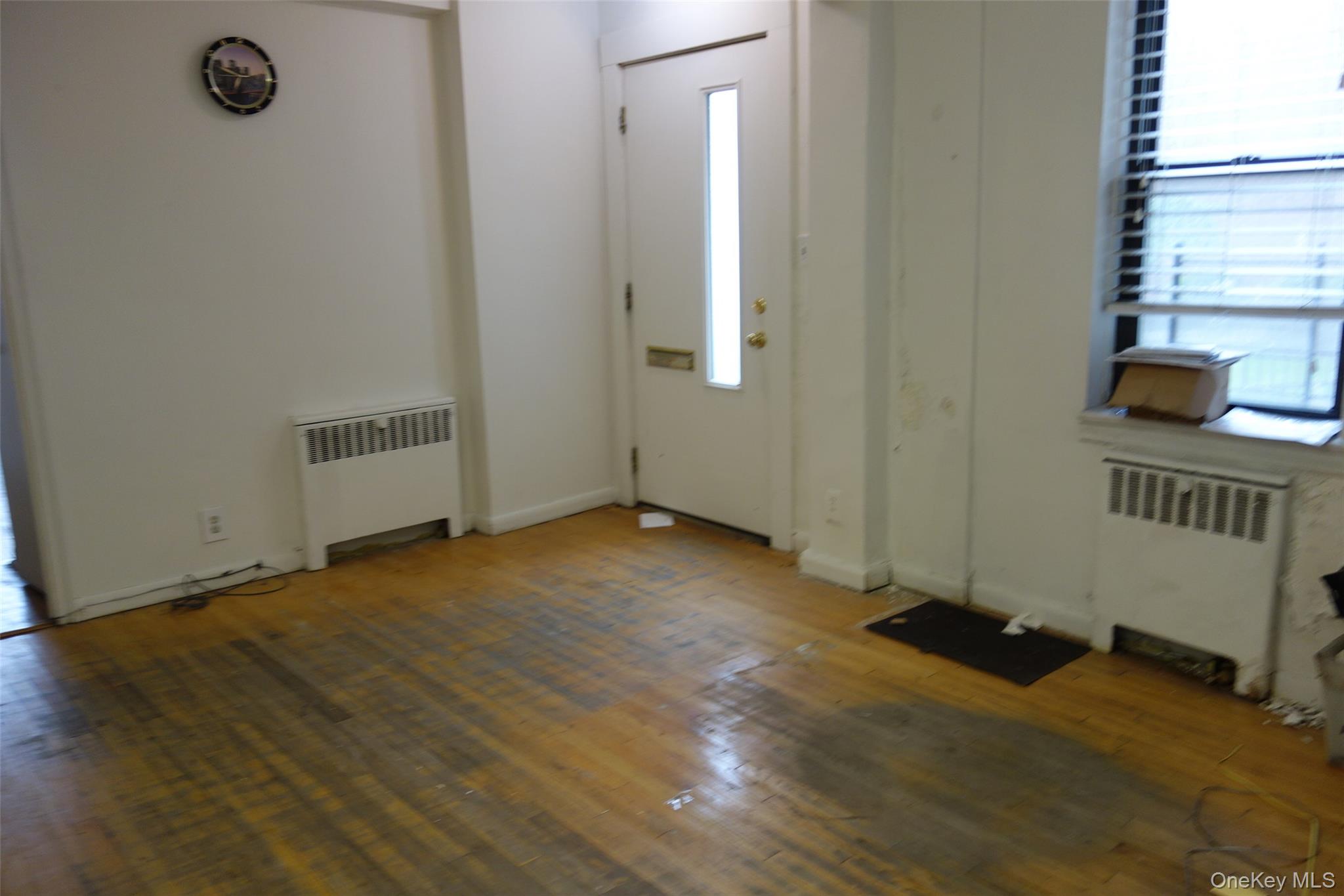 #2 photo, 9238 Queens Boulevard, Rego Park , NY 11374