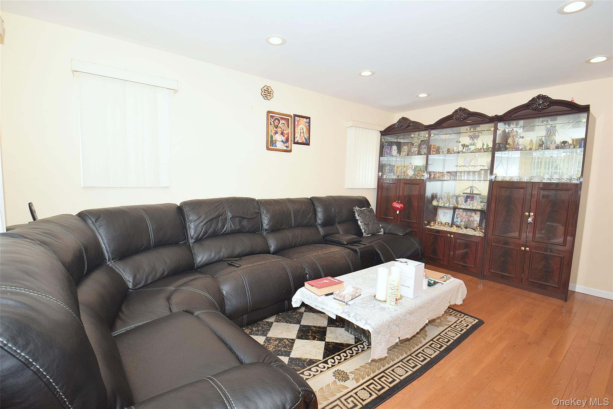 #5 photo, 82-16 251 Street, Bellerose , NY 11426