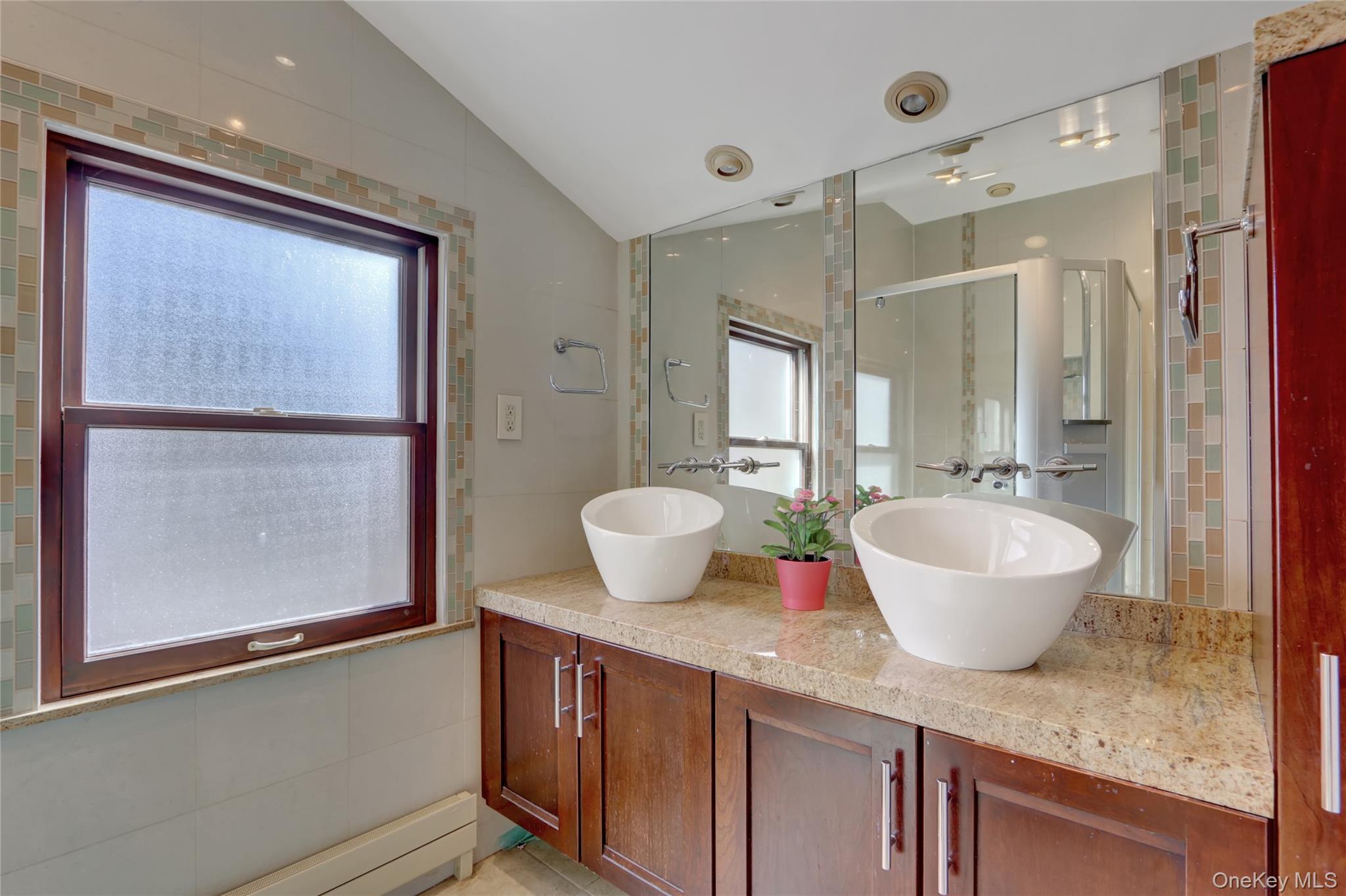 #12 photo, 85-16 250th Street, Bellerose , NY 11426