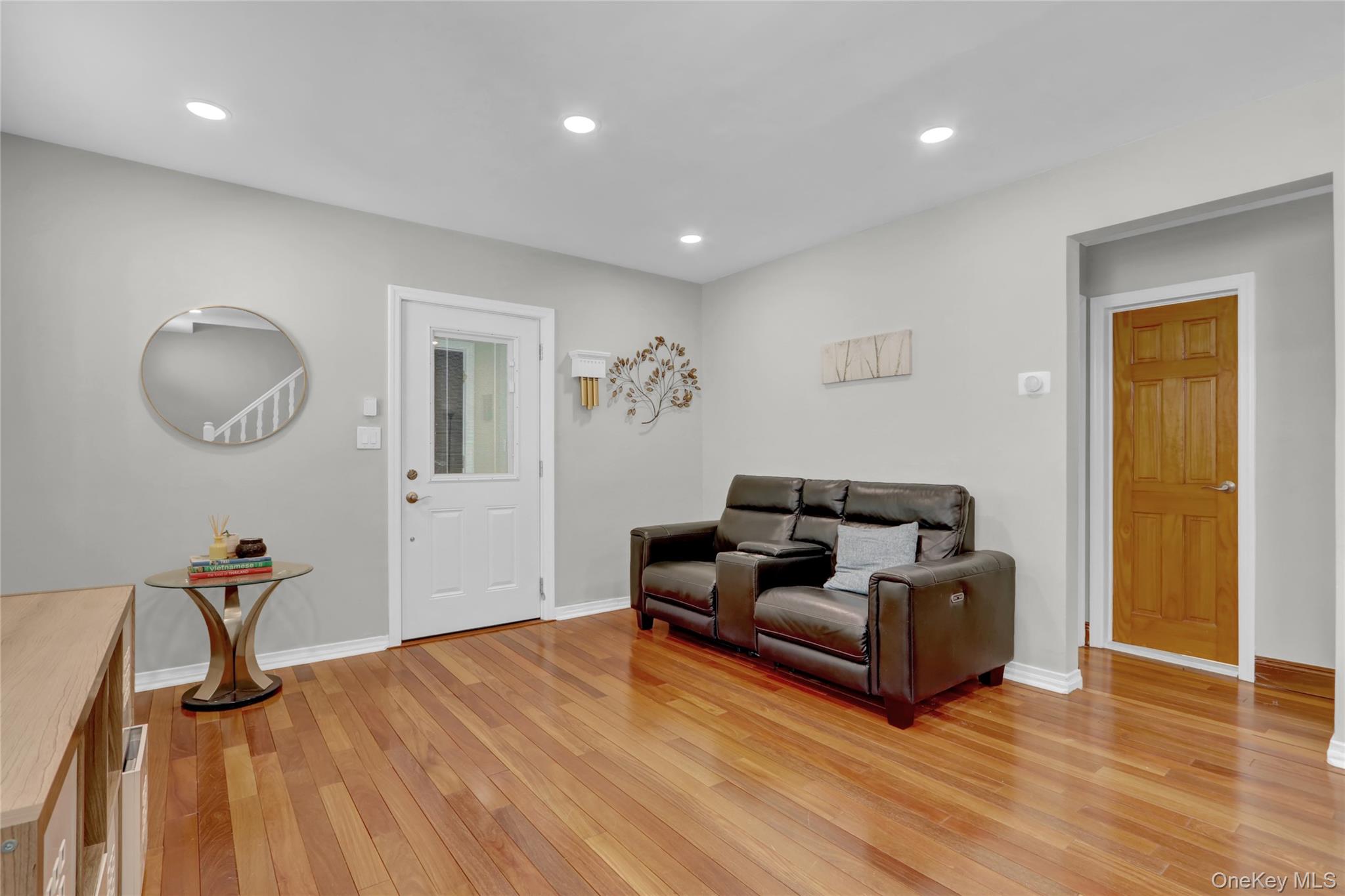 #4 photo, 85-16 250th Street, Bellerose , NY 11426