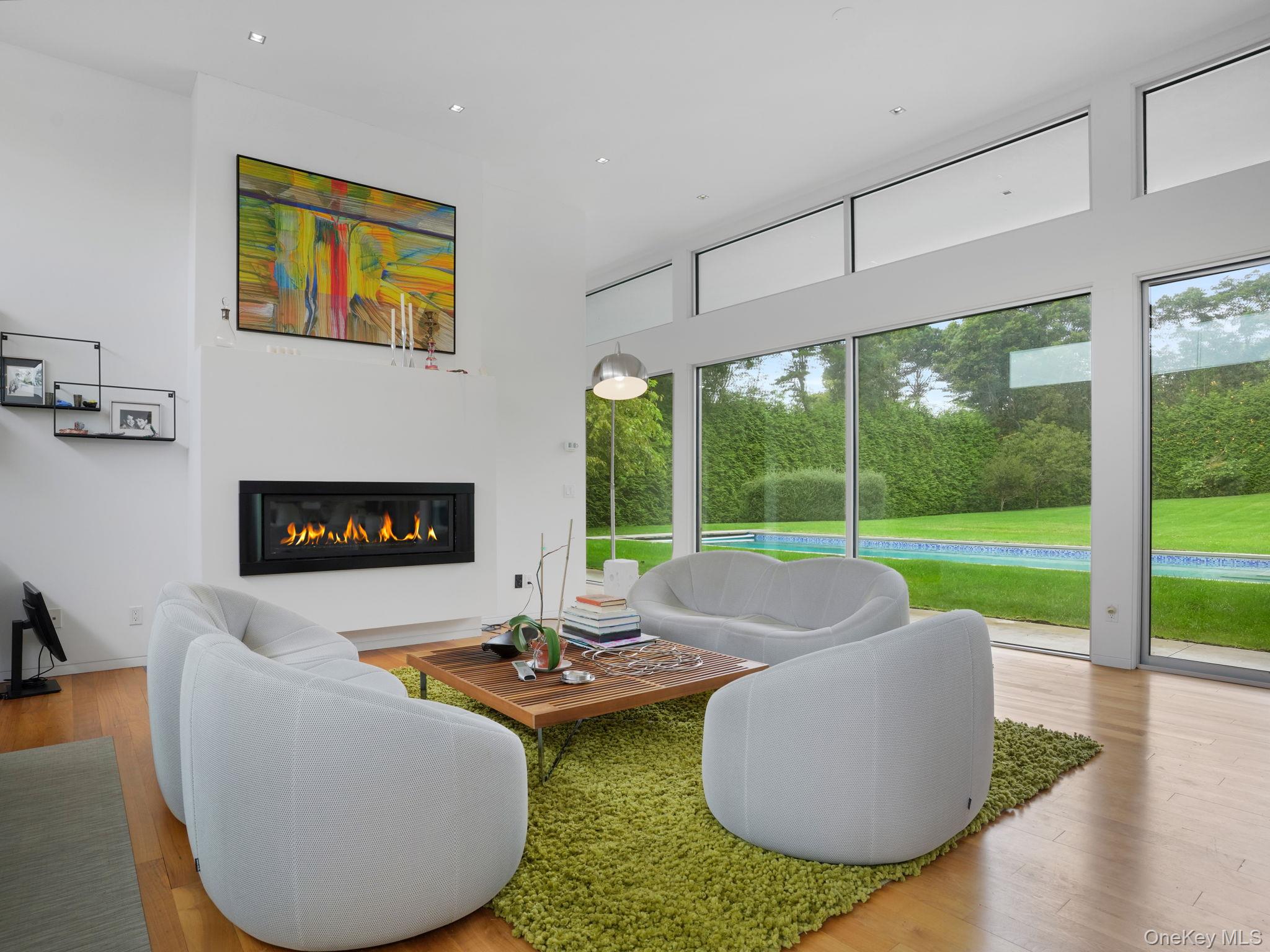 #12 photo, Southampton, Southampton , NY 11968