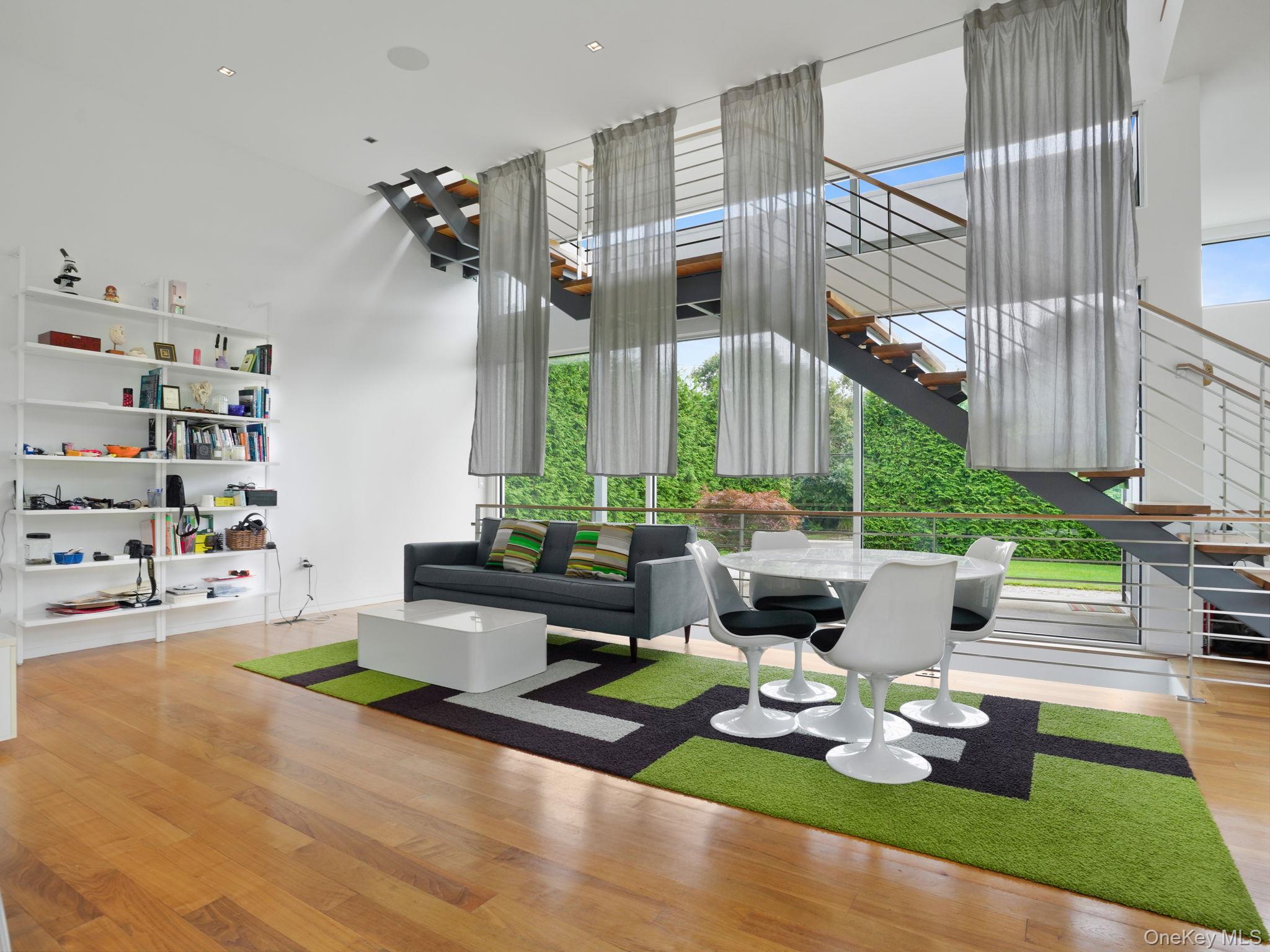 #6 photo, Southampton, Southampton , NY 11968