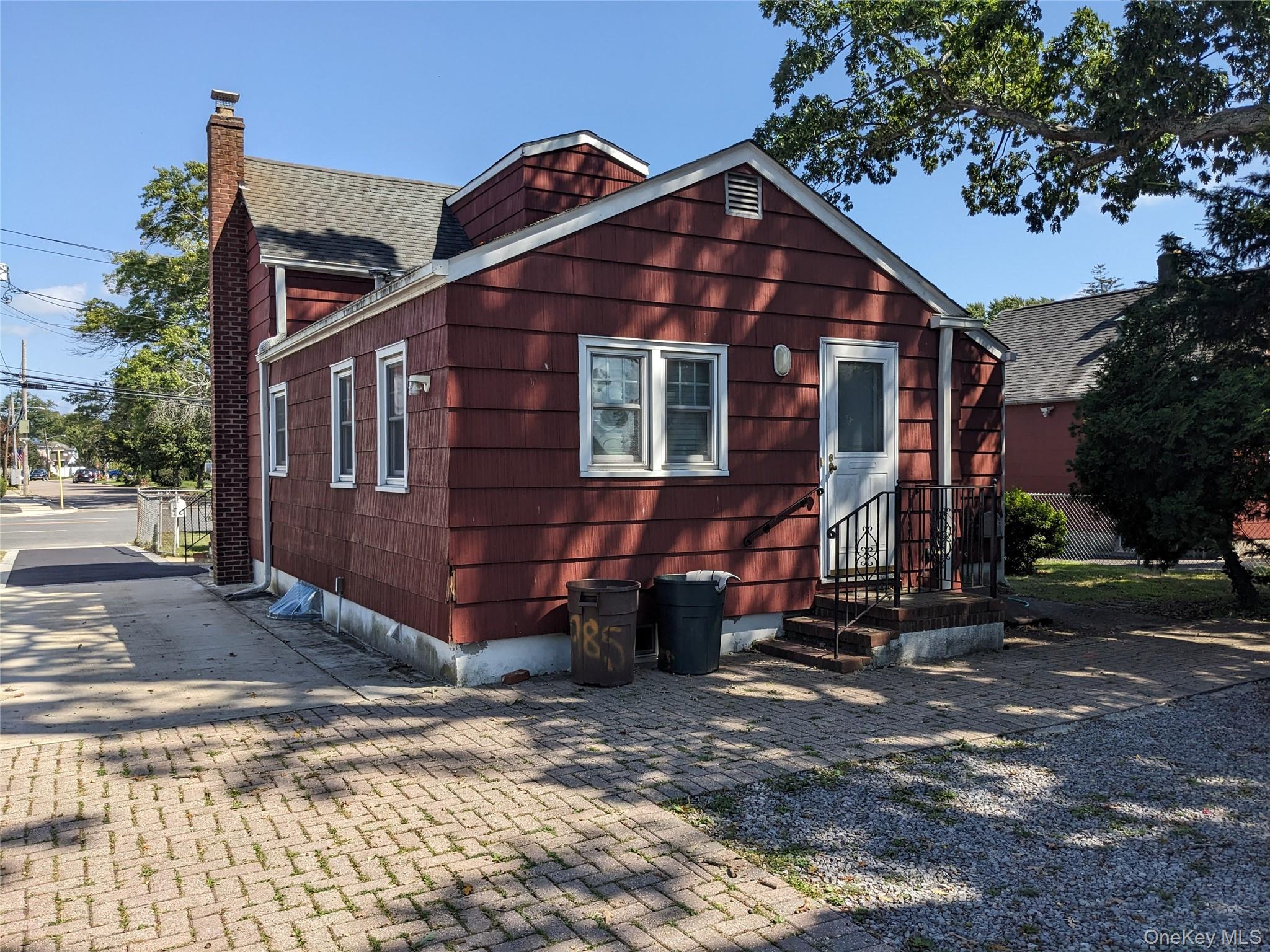 #2 photo, 188 Little East Neck Road, West Babylon , NY 11704