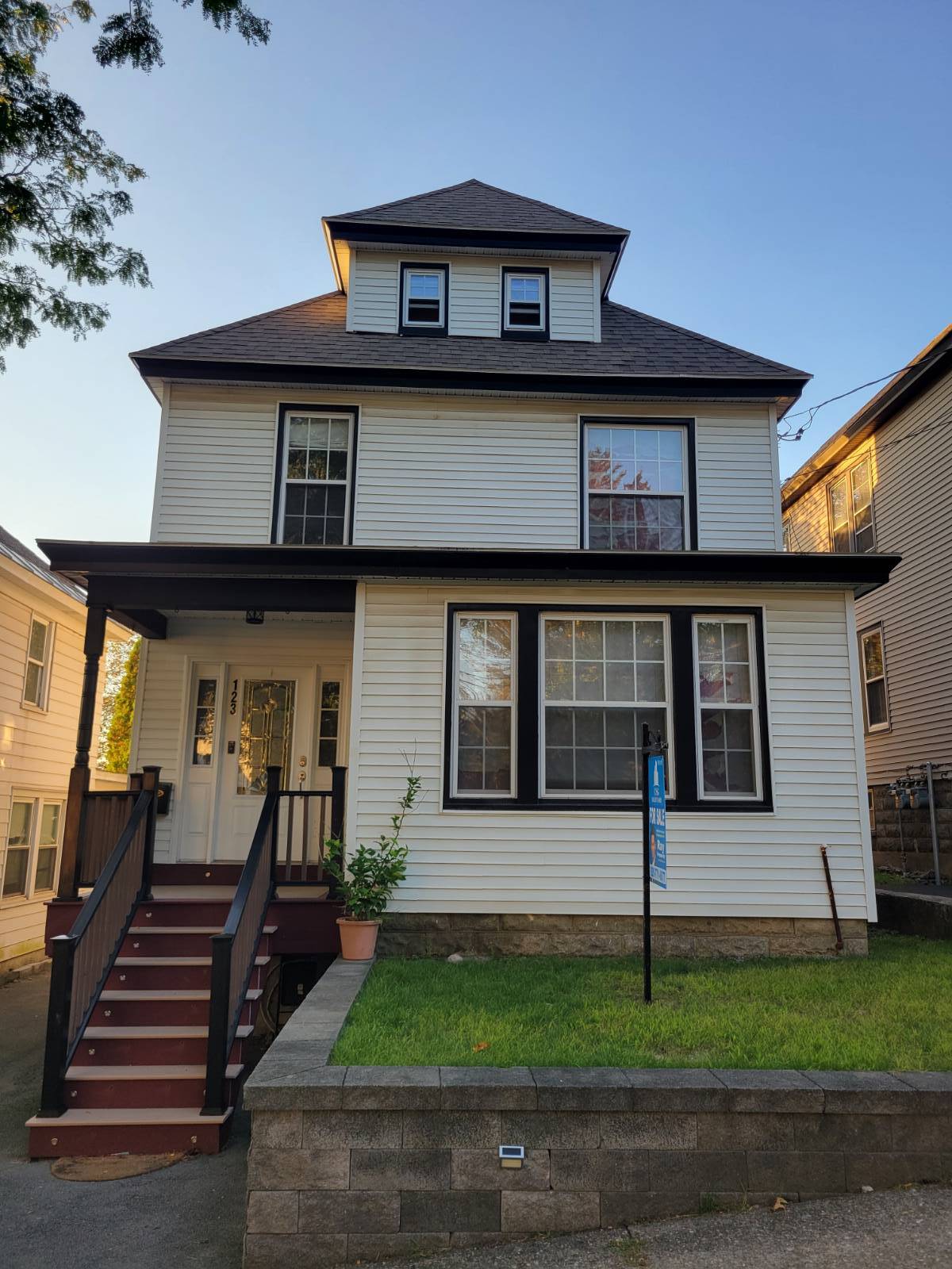 #1 photo, 123 James St, Schenectady , NY 12304