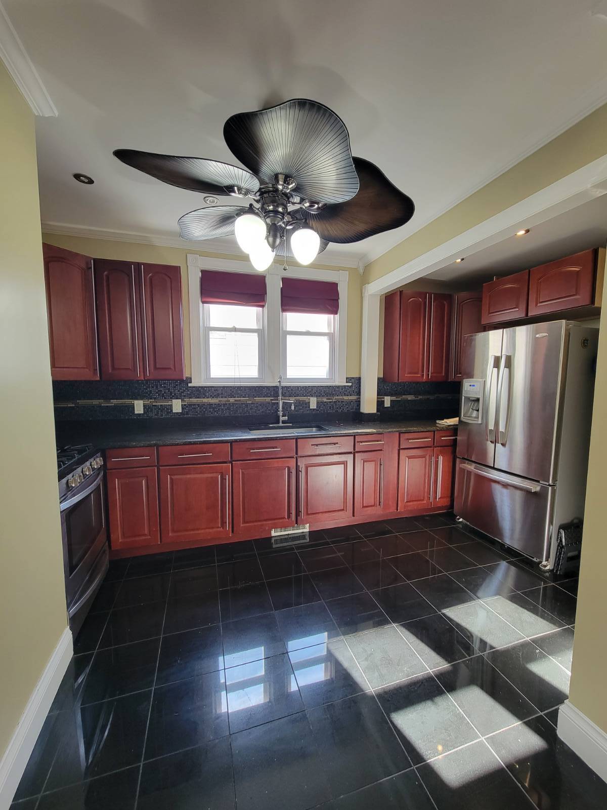 #5 photo, 123 James St, Schenectady , NY 12304