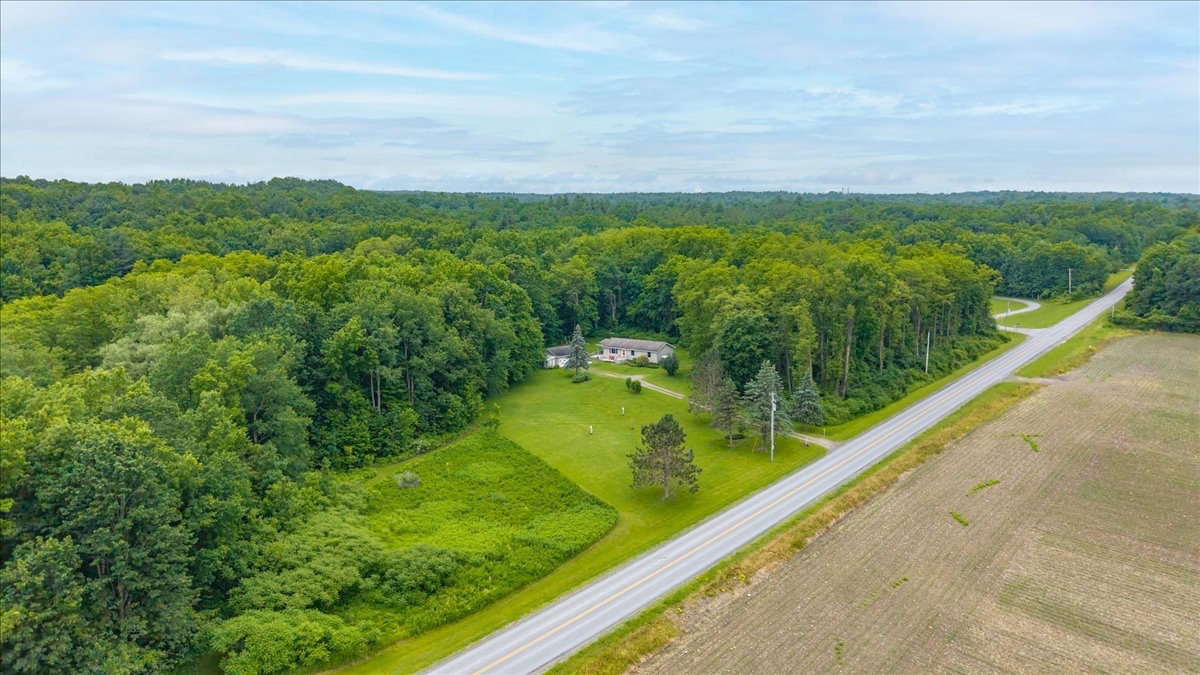 #10 photo, 585 Logtown Road, Fultonville , NY 12072