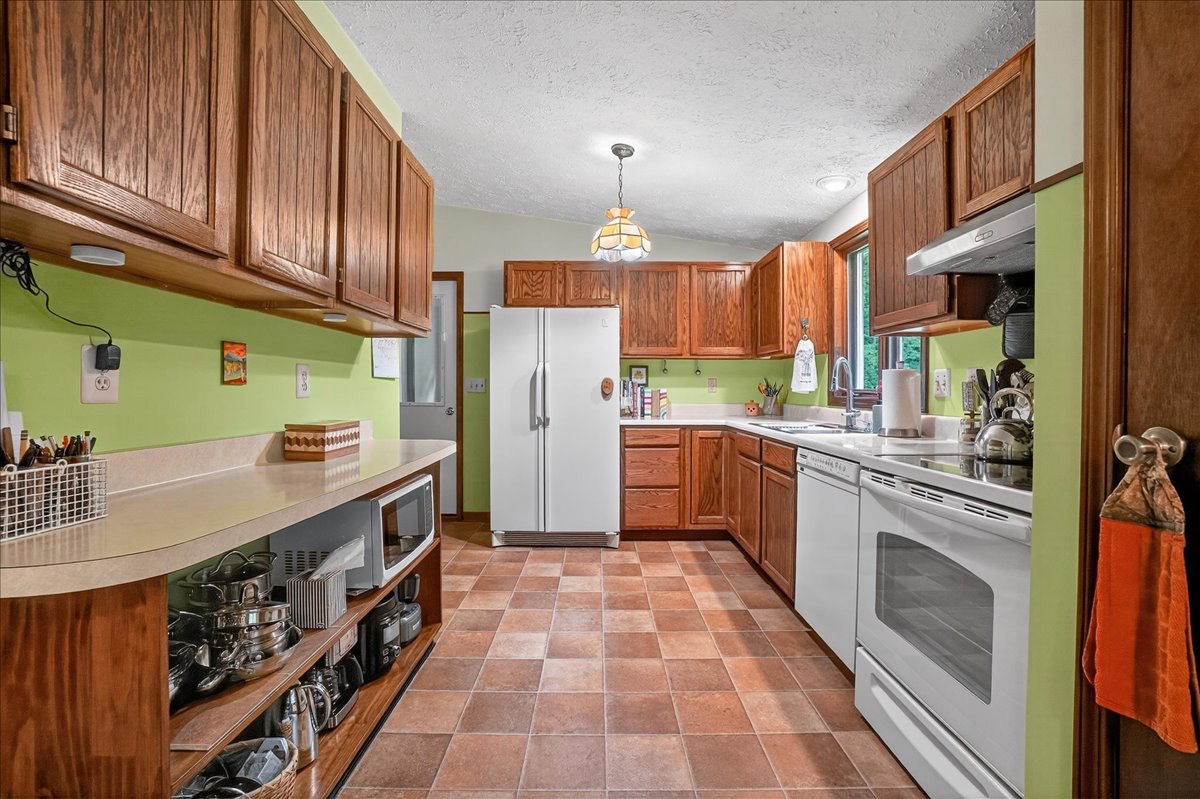 #24 photo, 585 Logtown Road, Fultonville , NY 12072