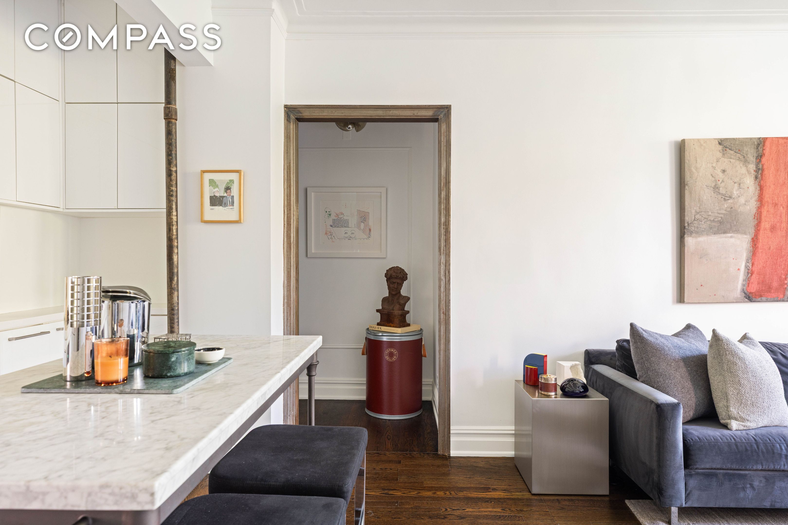 #5 photo, 253 W 16th Street, Chelsea , NY 10011