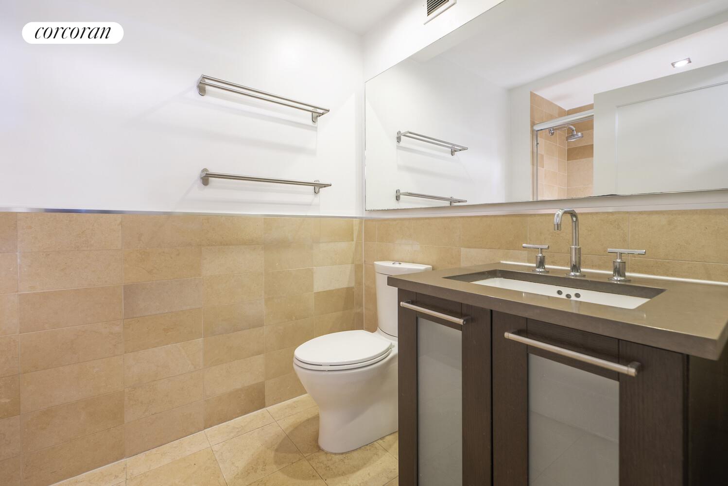 #14 photo, 6405 YELLOWSTONE Boulevard, クイーンズ区 Forest Hills , NY 11375