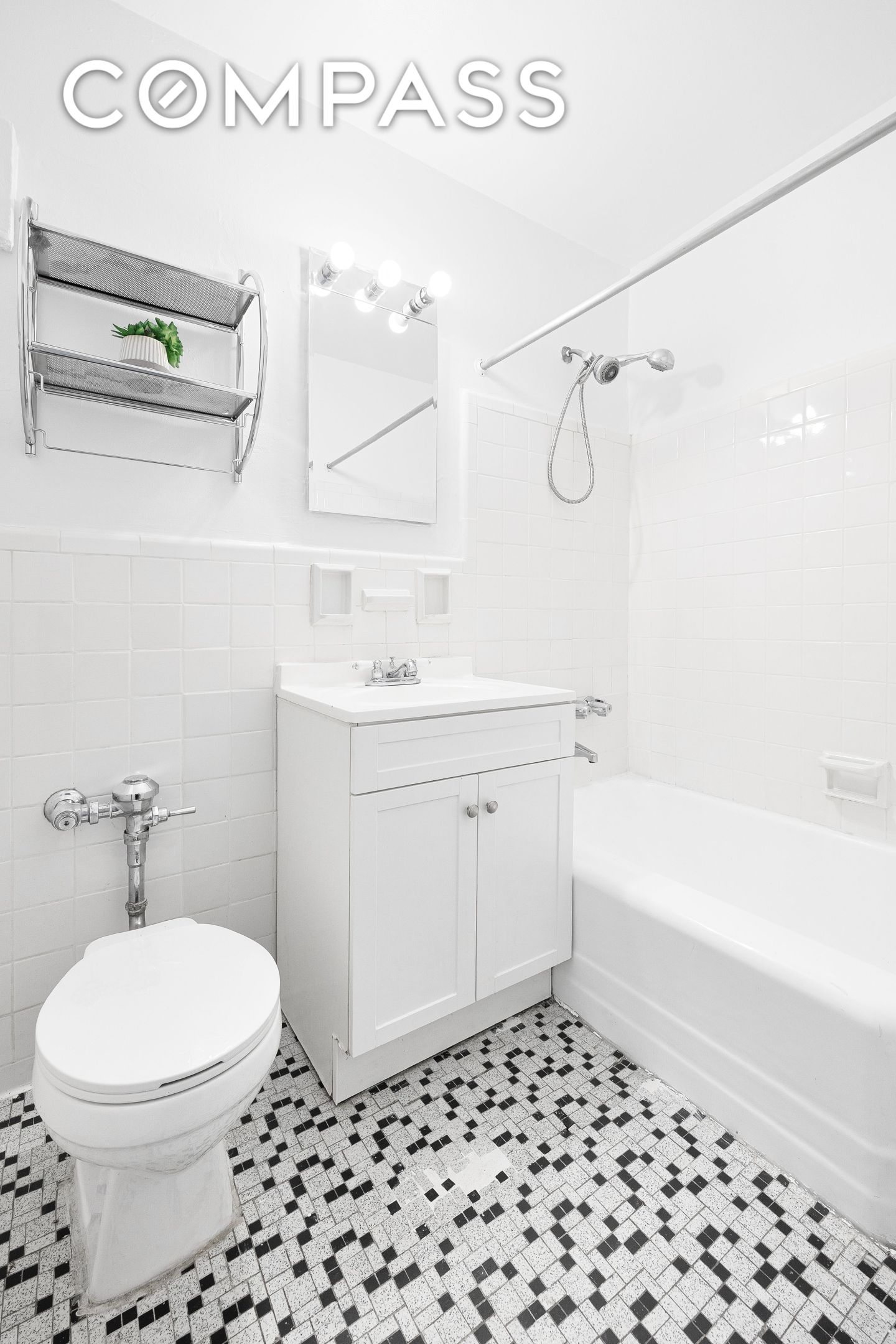 #13 photo, 50-21 39th Place, Sunnyside , NY 11104