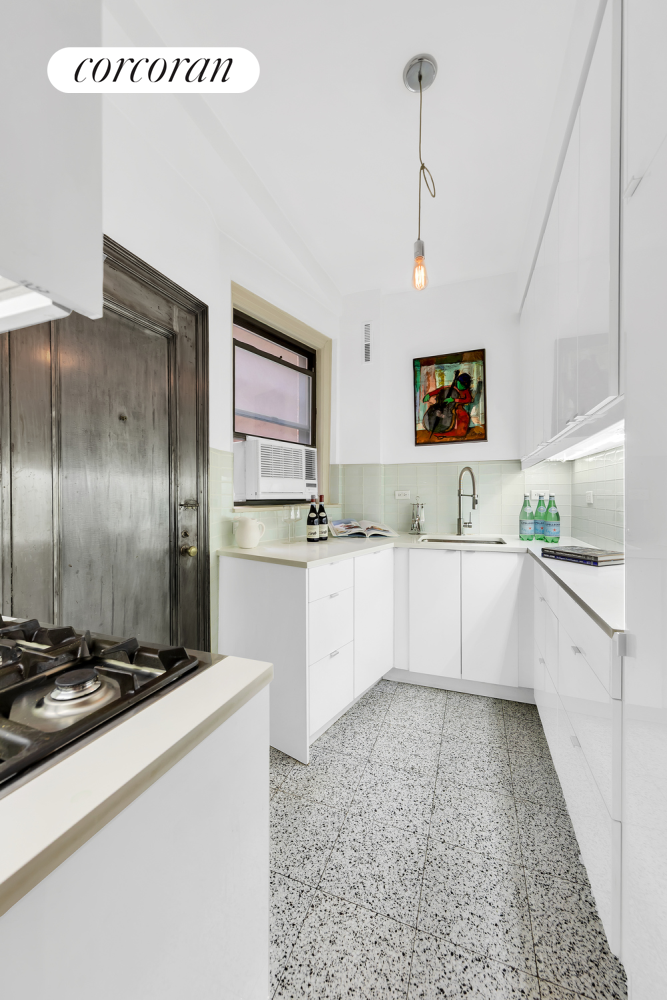 #8 photo, 175 E 79TH Street, Upper East Side , NY 10075