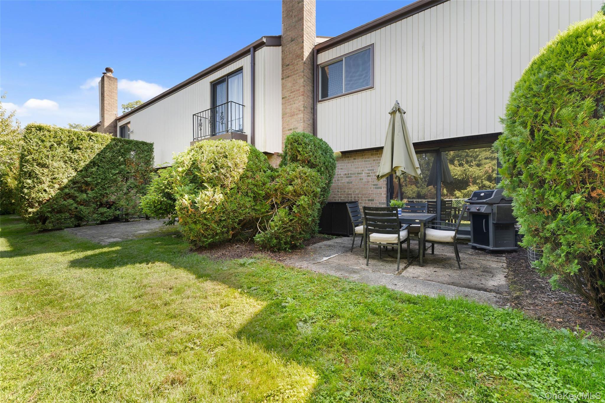 #19 photo, 11 Jackson Avenue, Scarsdale , NY 10583