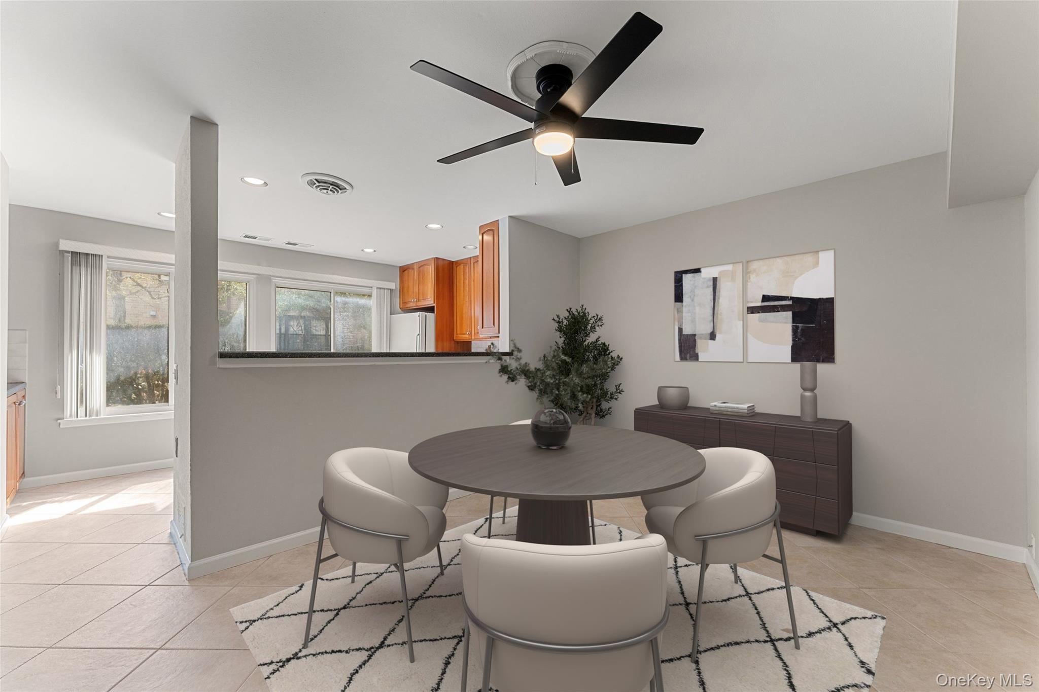 #3 photo, 11 Jackson Avenue, Scarsdale , NY 10583