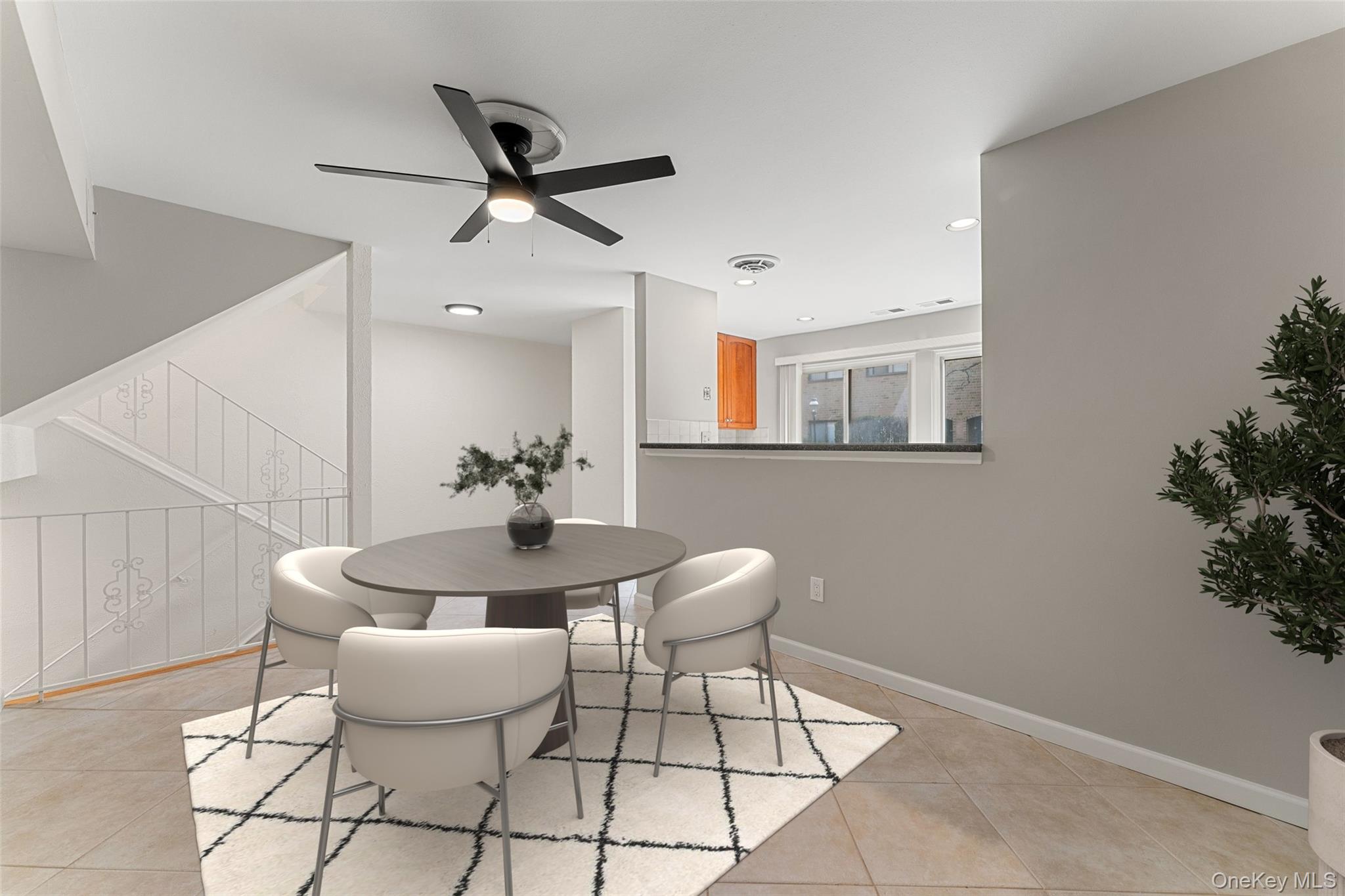 #4 photo, 11 Jackson Avenue, Scarsdale , NY 10583