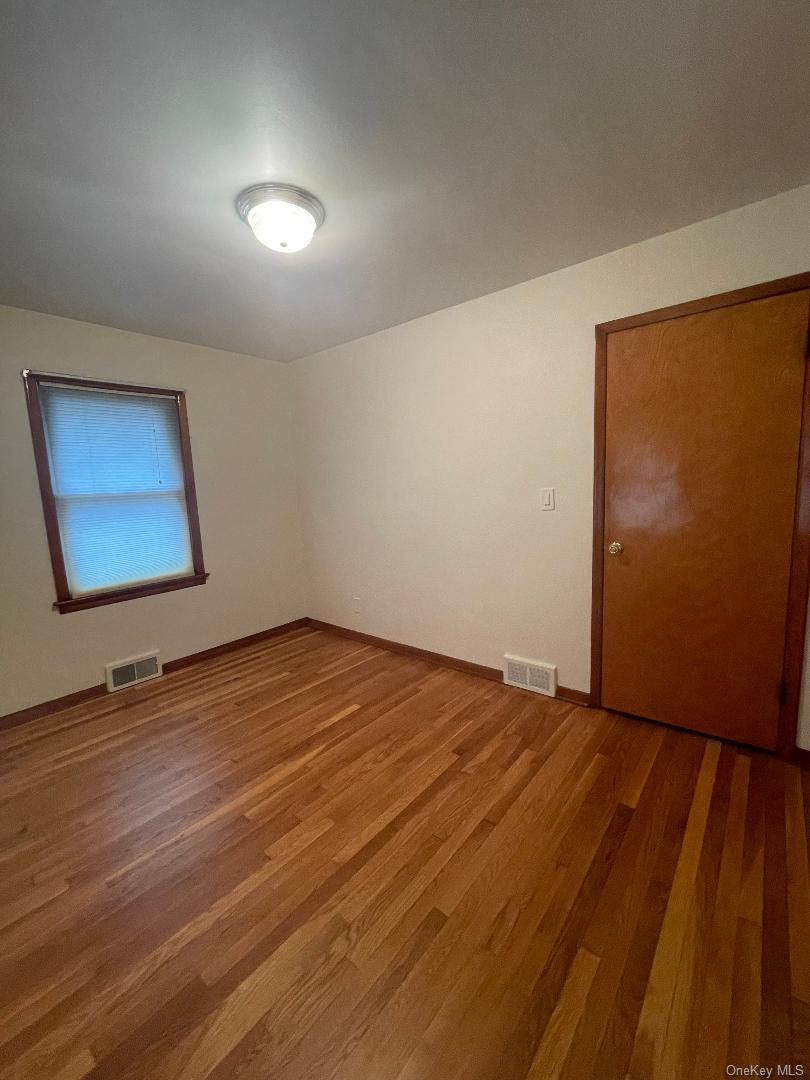 #12 photo, 15 Arlington Court, Montrose , NY 10548