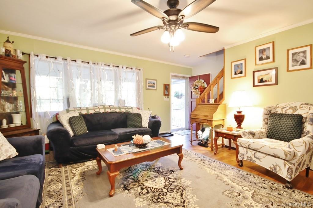 #4 photo, 22 Richmond Place, Cortlandt Manor , NY 10567