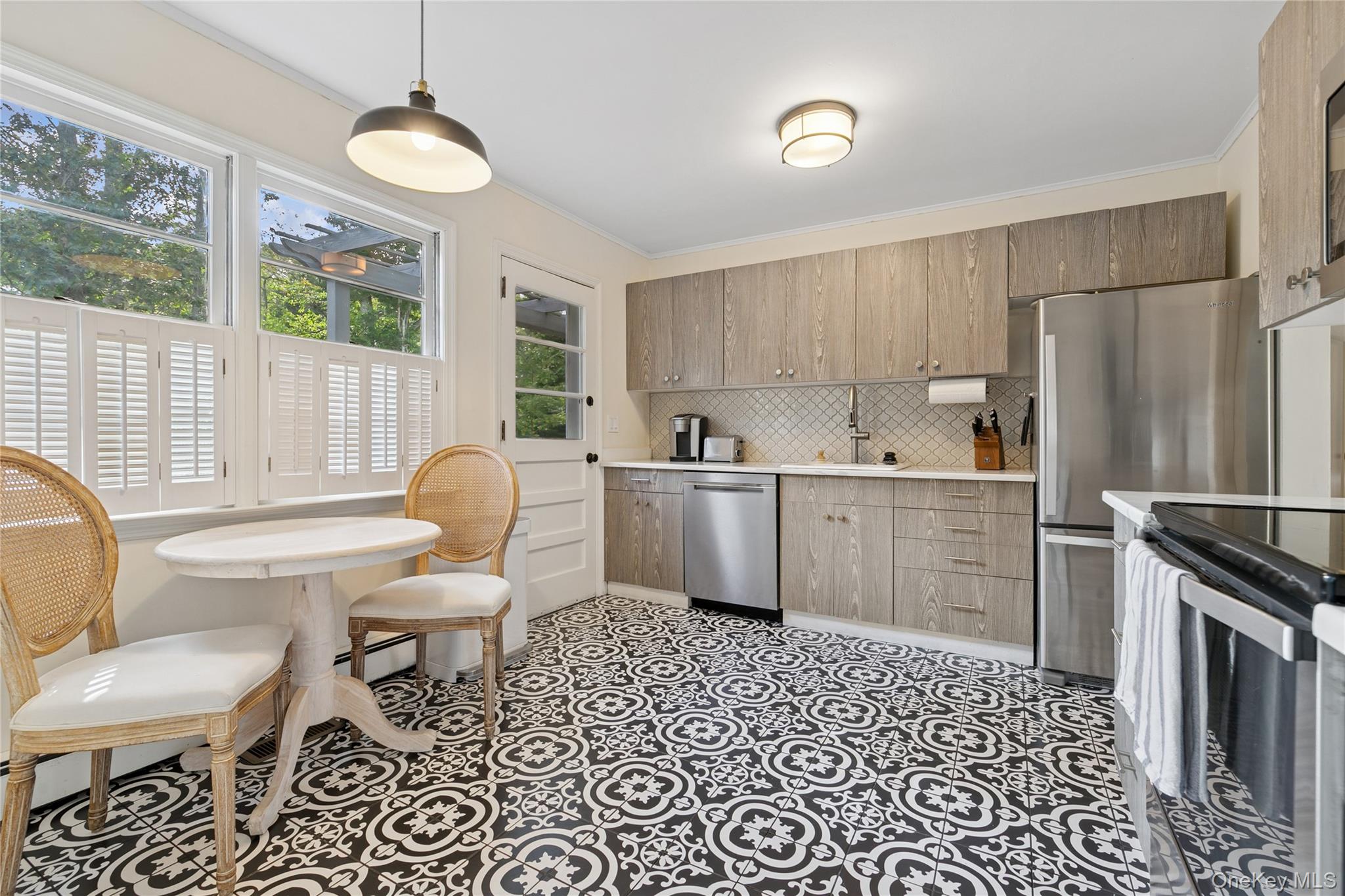 #6 photo, 1181 FIREPLACE RD, East Hampton , NY 11937