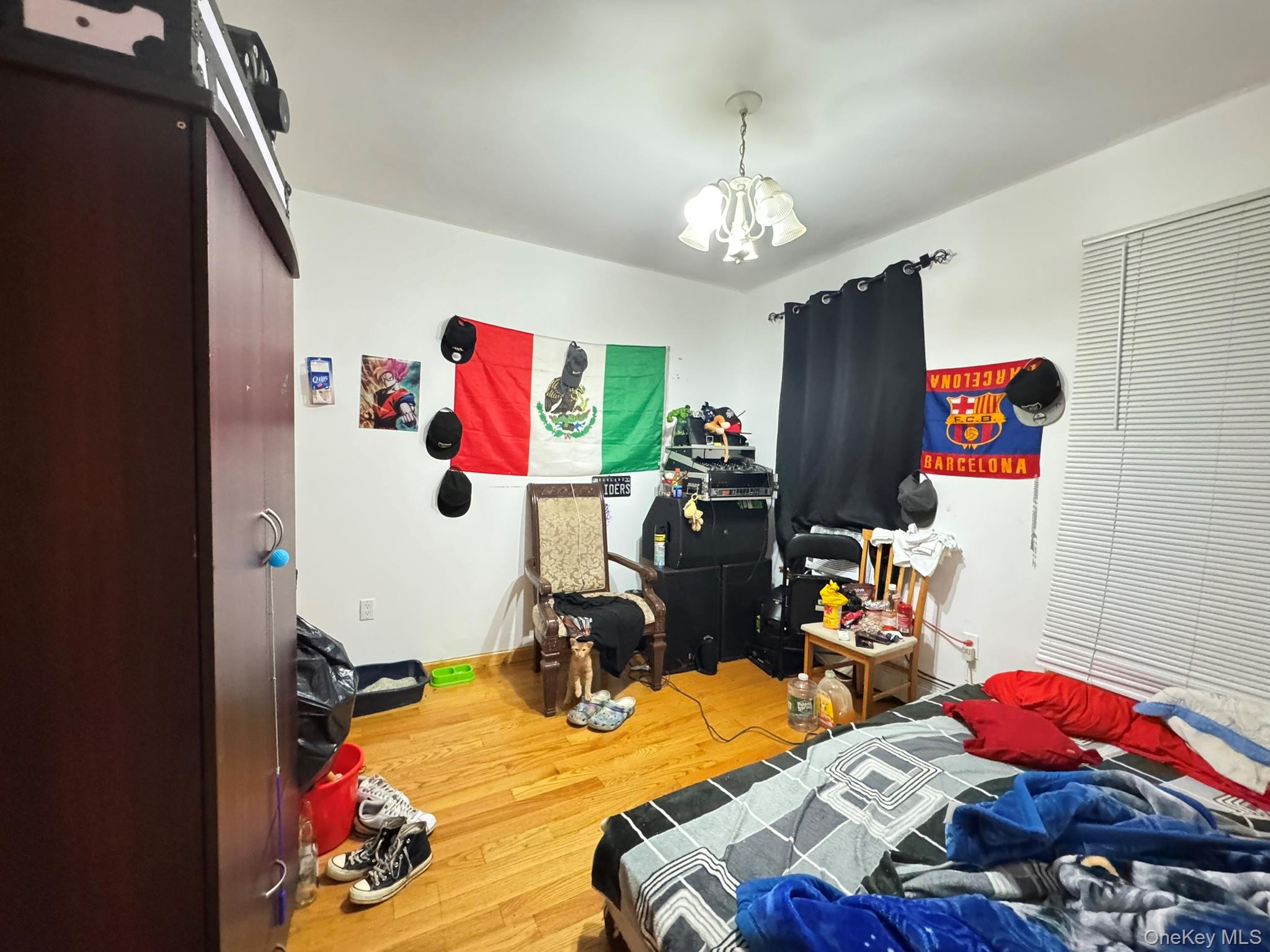 #13 photo, 108-13 37th Avenue, クイーンズ区 Corona , NY 11368