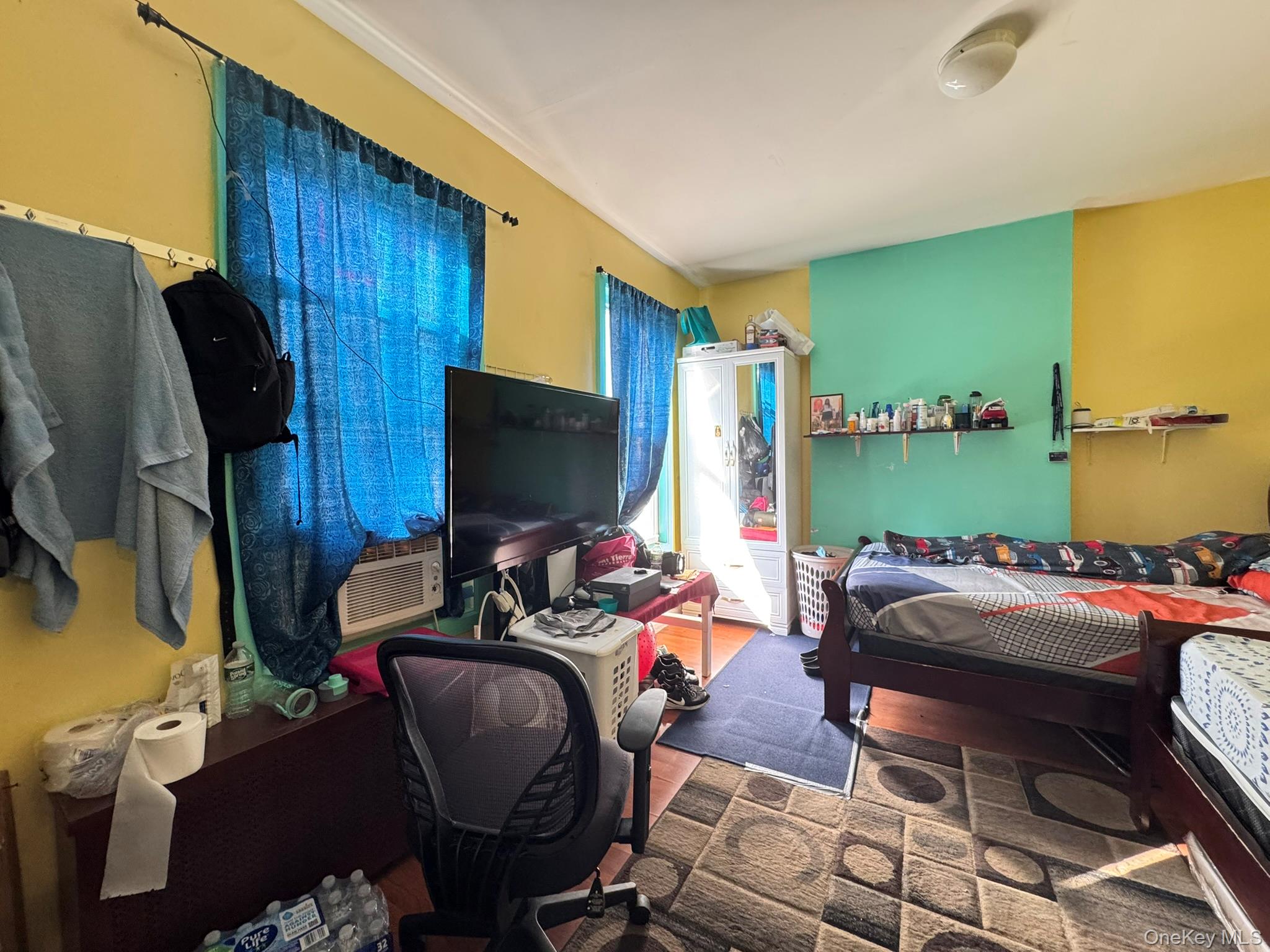 #5 photo, 108-13 37th Avenue, クイーンズ区 Corona , NY 11368