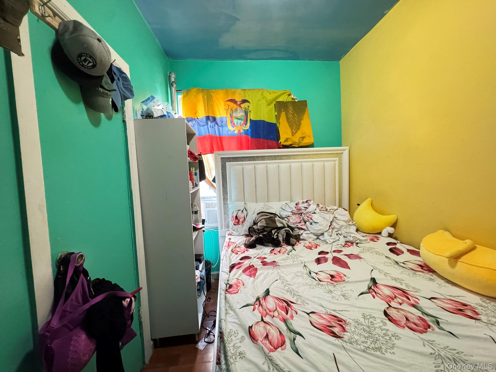 #6 photo, 108-13 37th Avenue, クイーンズ区 Corona , NY 11368