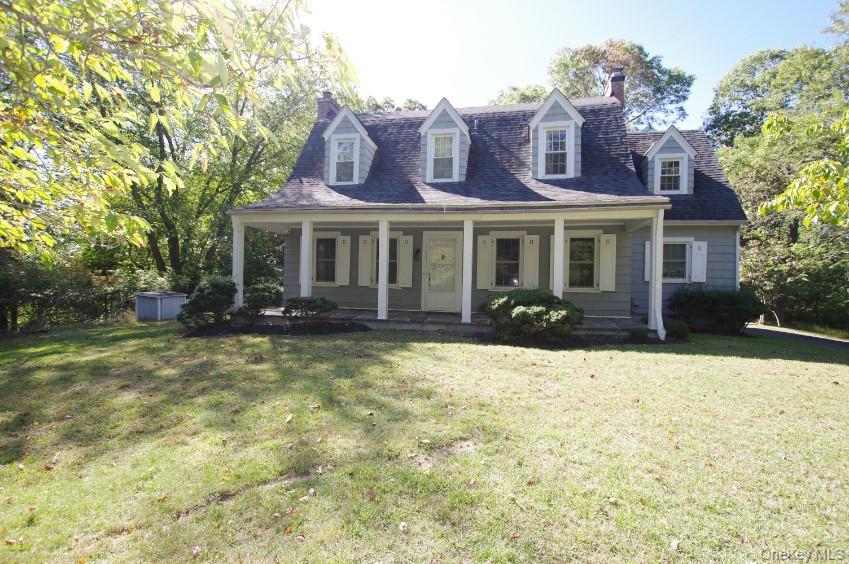 #1 photo, 16 Mount Sinai Coram Road, سوفولك Coram , NY 11727