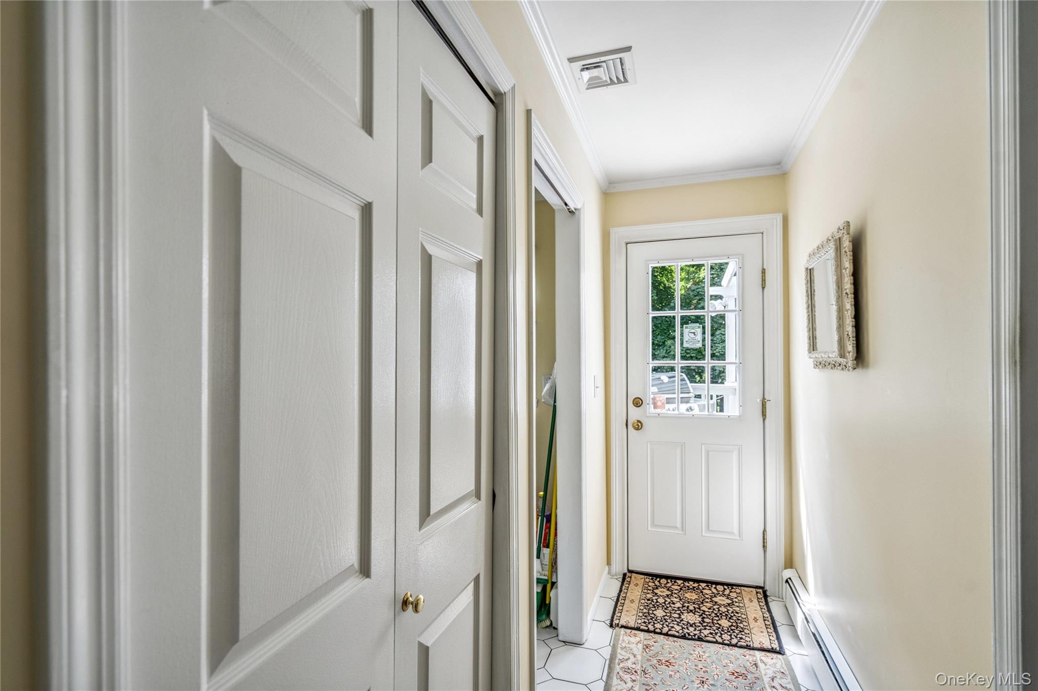 #11 photo, 6 Cedar Avenue, ナッソー郡 Locust Valley , NY 11560