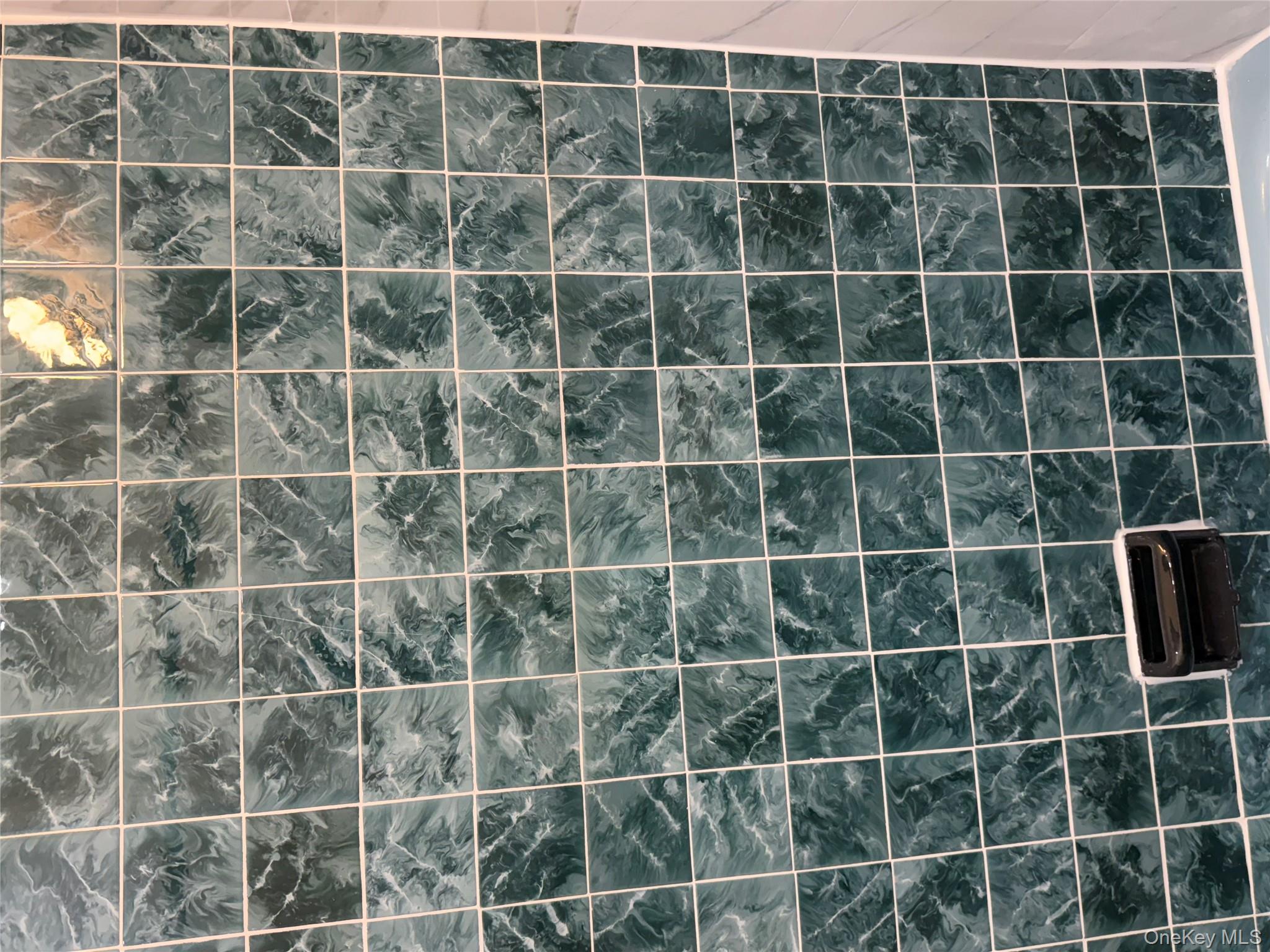 #8 photo, 10832 175th Street, Jamaica , NY 11433