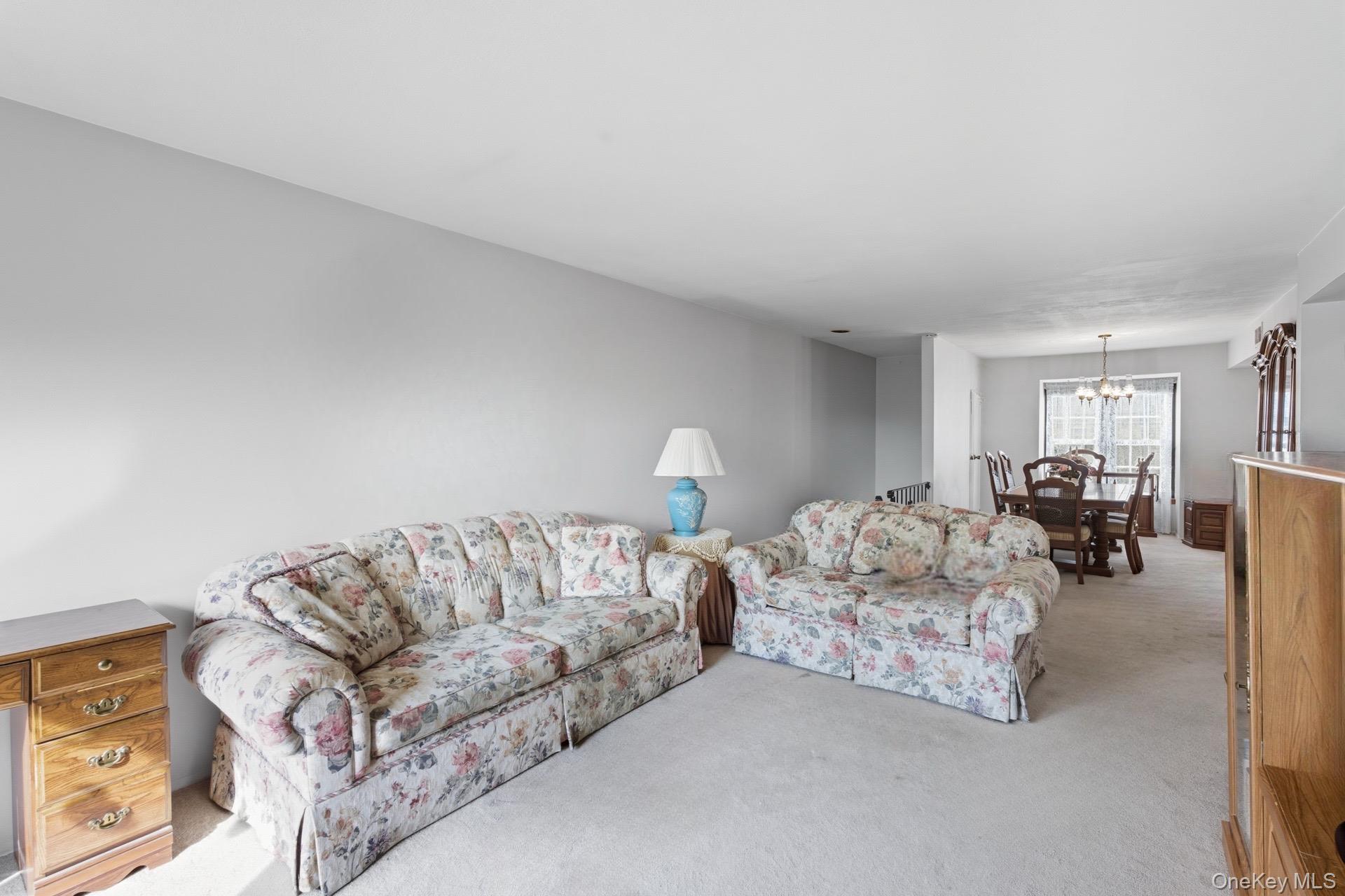 #5 photo, 348 Mariners Way, 东长岛 Copiague , NY 11726