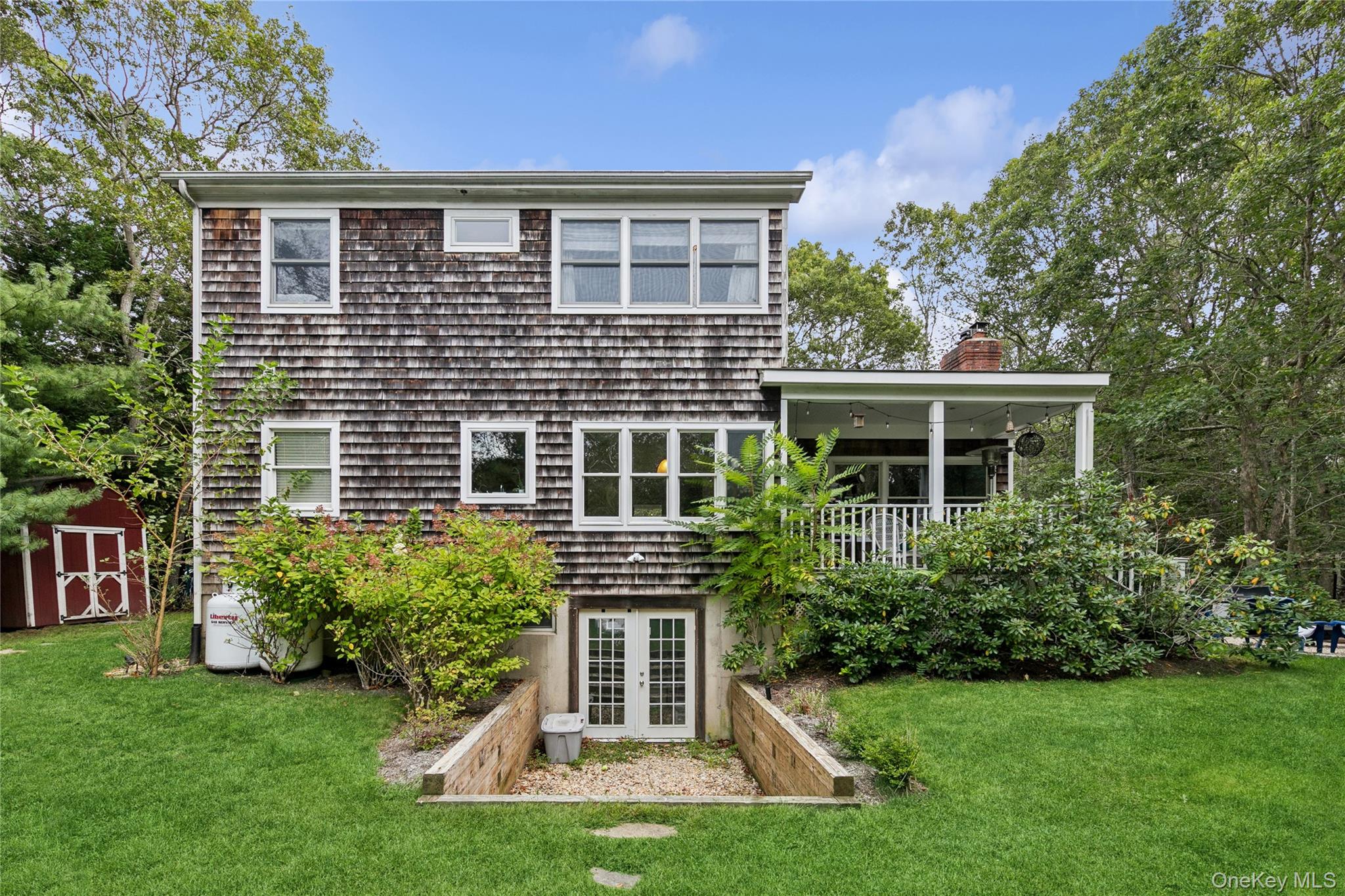 #7 photo, 20 HOWARD ST, East Hampton , NY 11937