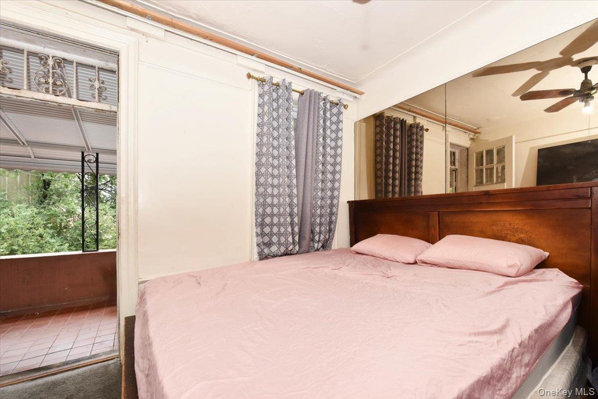 #17 photo, 121 Riverdale Avenue, Brooklyn , NY 11212