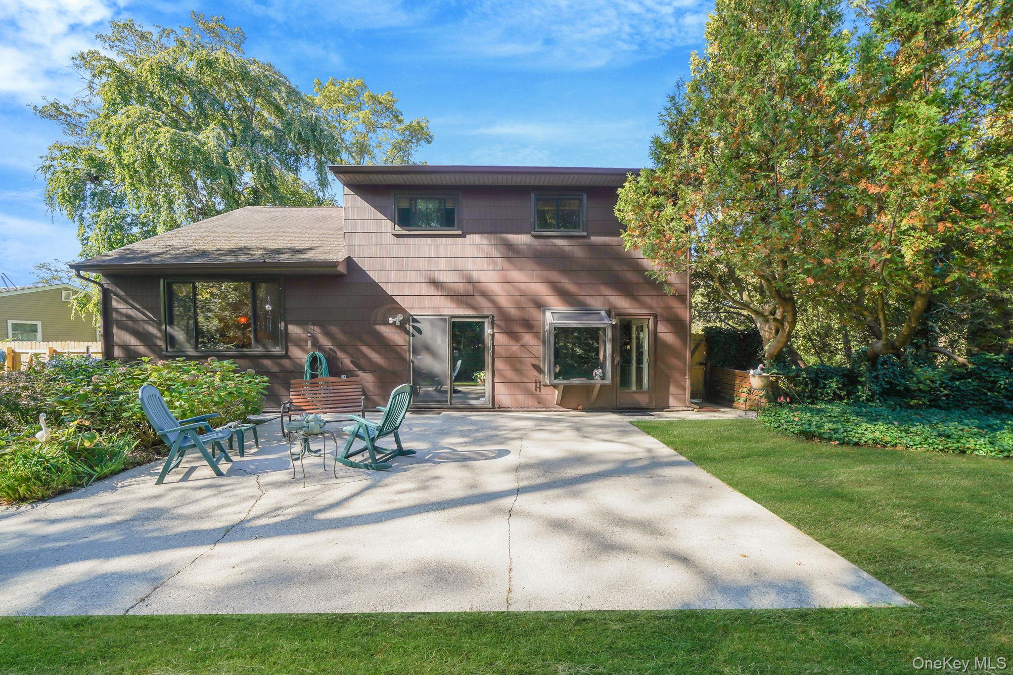 #8 photo, 3 Milford Drive, Central Islip , NY 11722