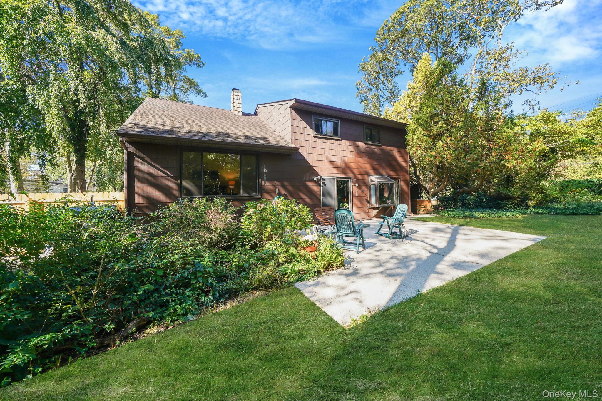 #9 photo, 3 Milford Drive, Central Islip , NY 11722