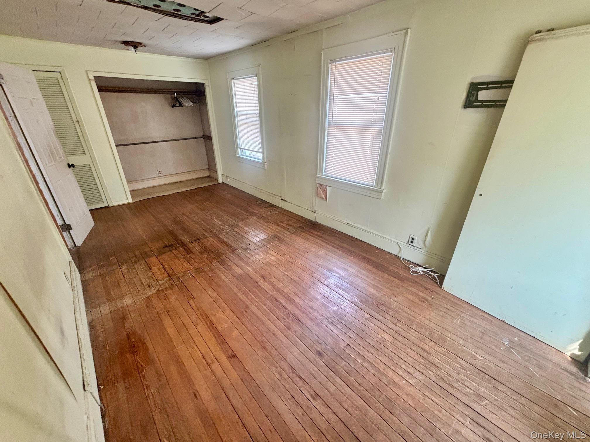 #7 photo, 13515 243rd Street, Rosedale , NY 11422