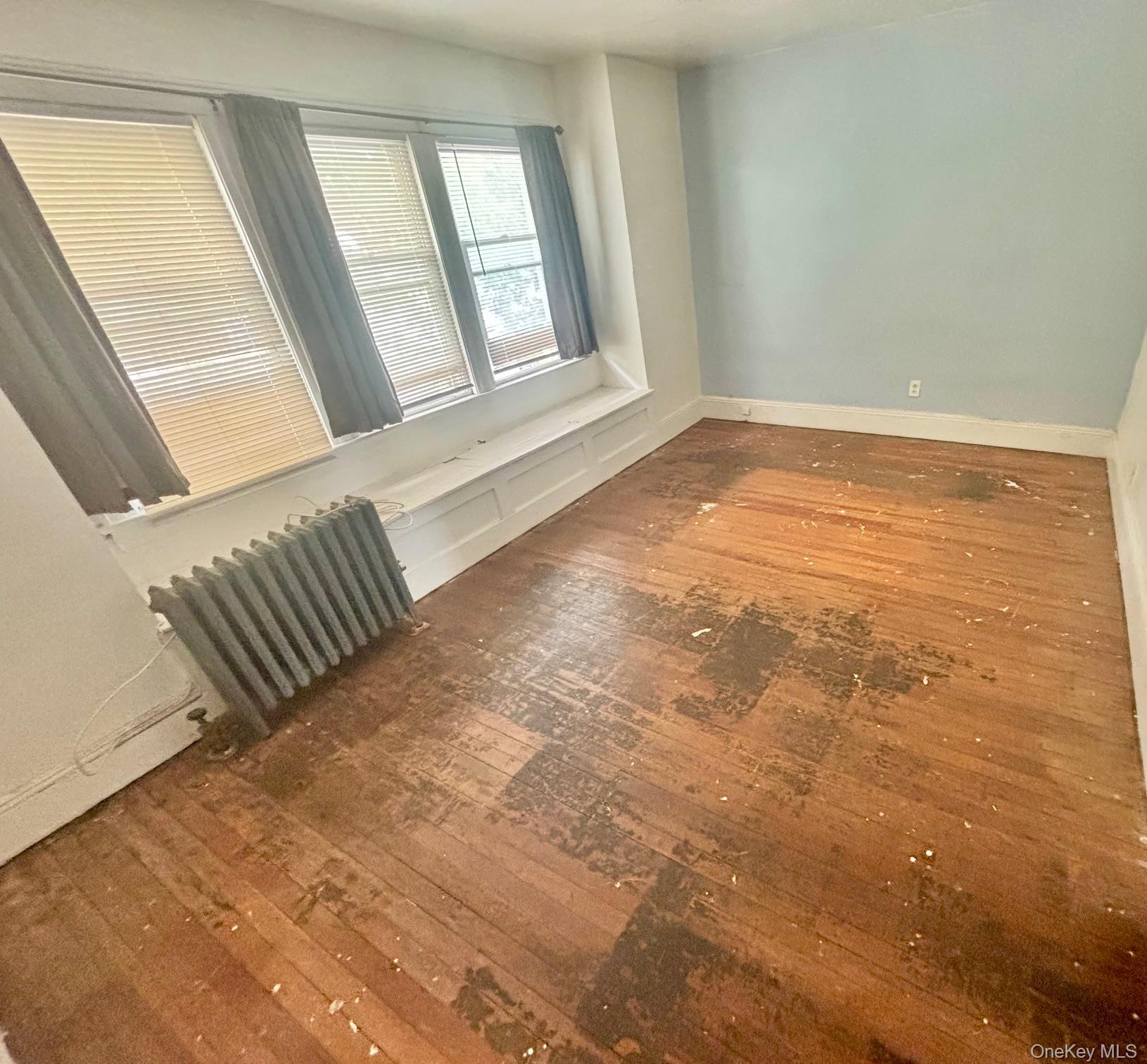 #8 photo, 13515 243rd Street, Rosedale , NY 11422