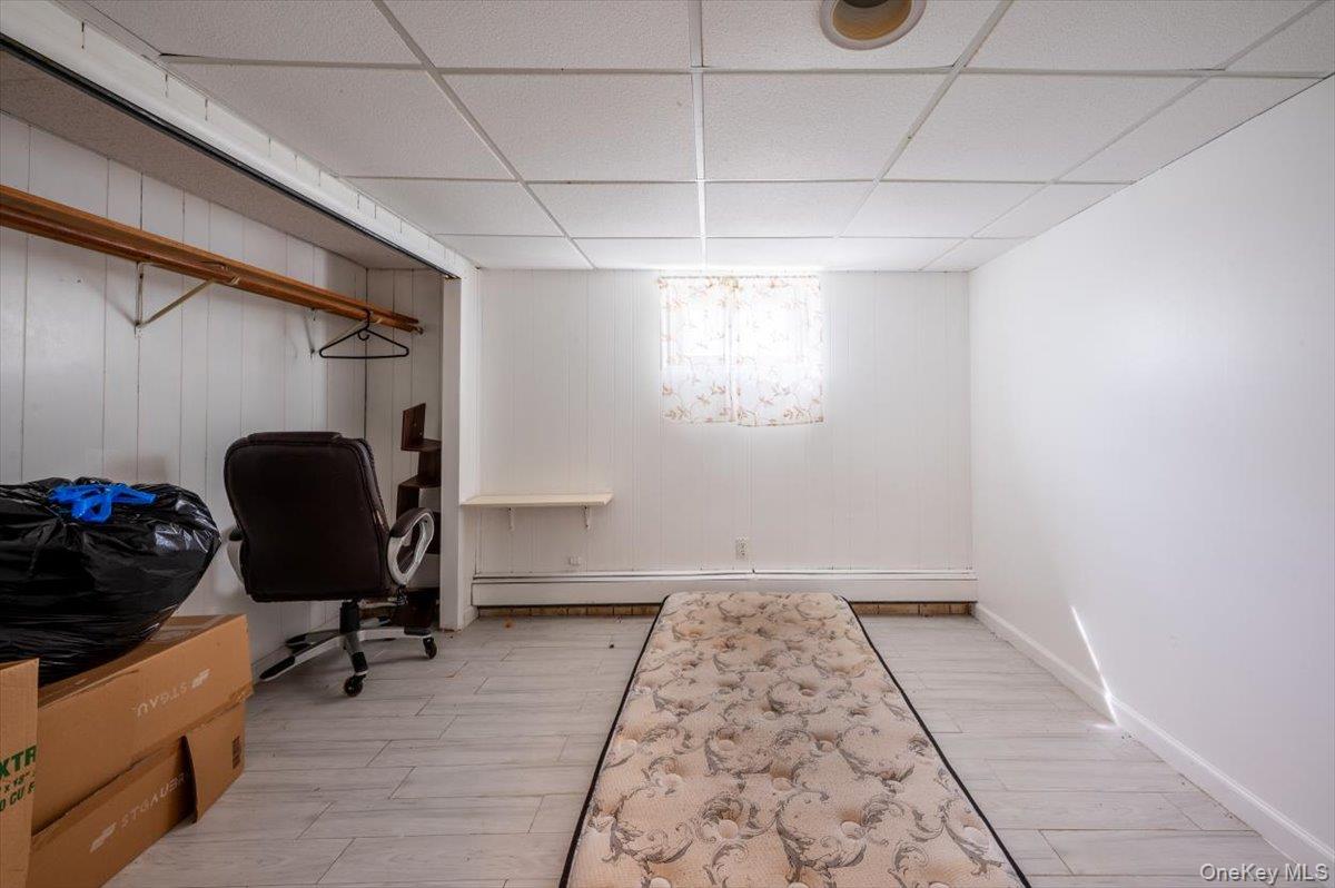 #20 photo, 88-19 247 Street, कुईंस Bellerose , NY 11426