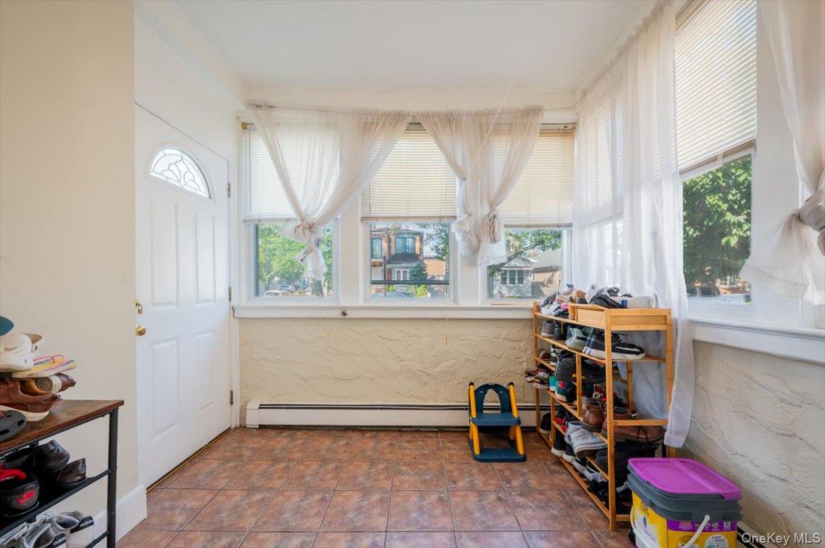 #5 photo, 88-19 247 Street, कुईंस Bellerose , NY 11426