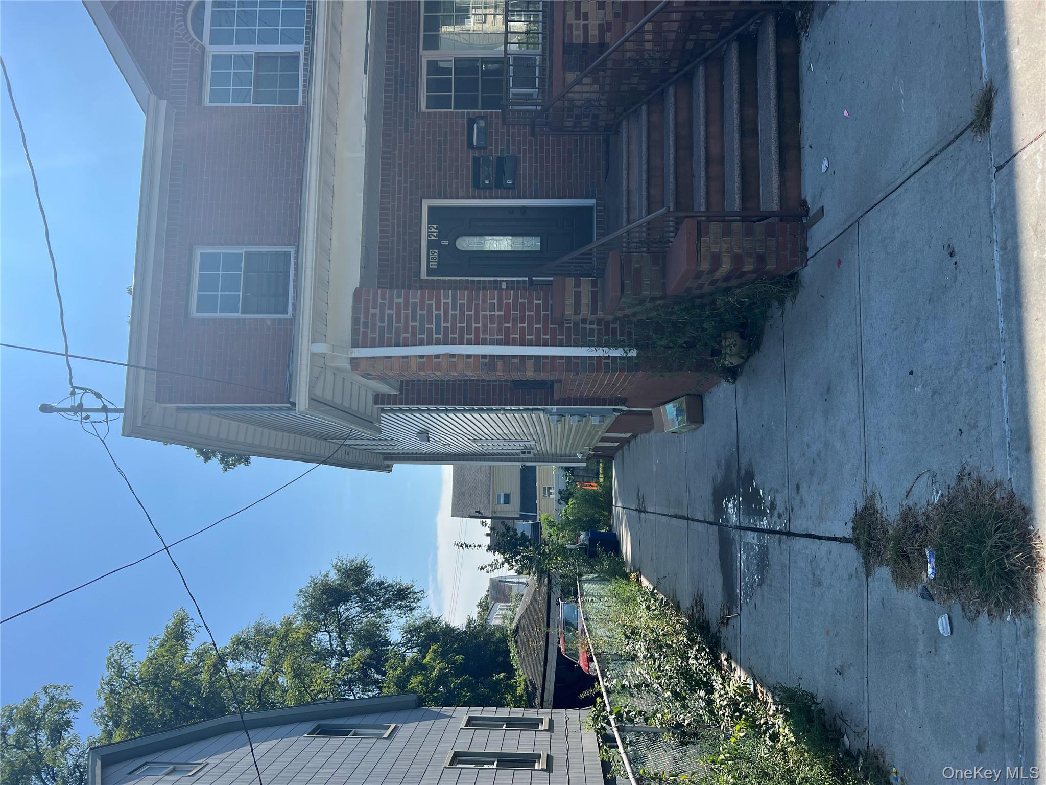 #2 photo, 18922 117th Road, Saint Albans , NY 11412