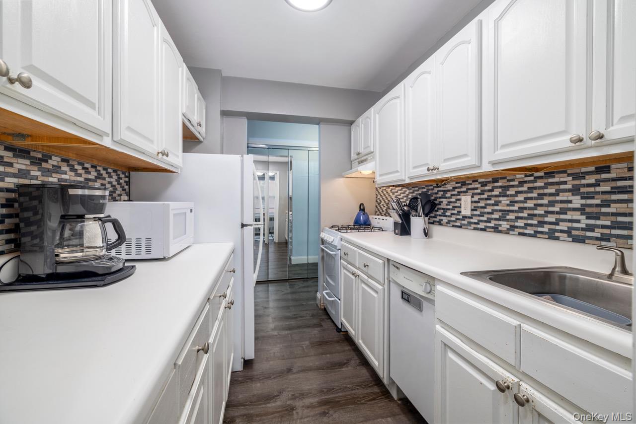 #10 photo, 99 Randall, 长岛 Freeport , NY 11520