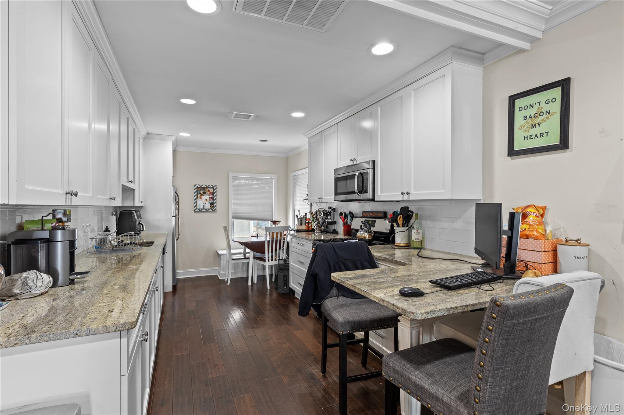 #7 photo, 76 Oregon Street, ナッソー郡 Long Beach , NY 11561