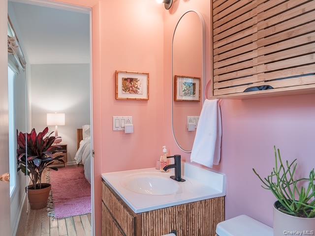 #19 photo, 15 Mount Misery, Sag Harbor , NY 11963