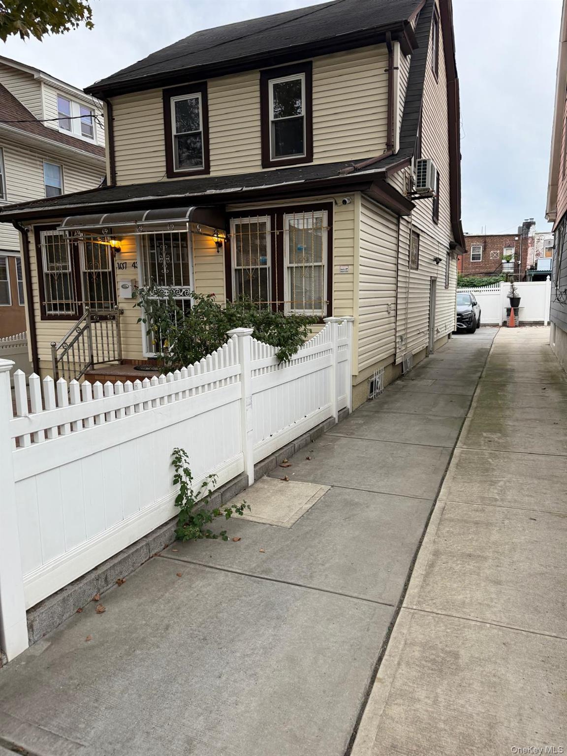 #2 photo, 10743 135th Street, Richmond Hill , NY 11419