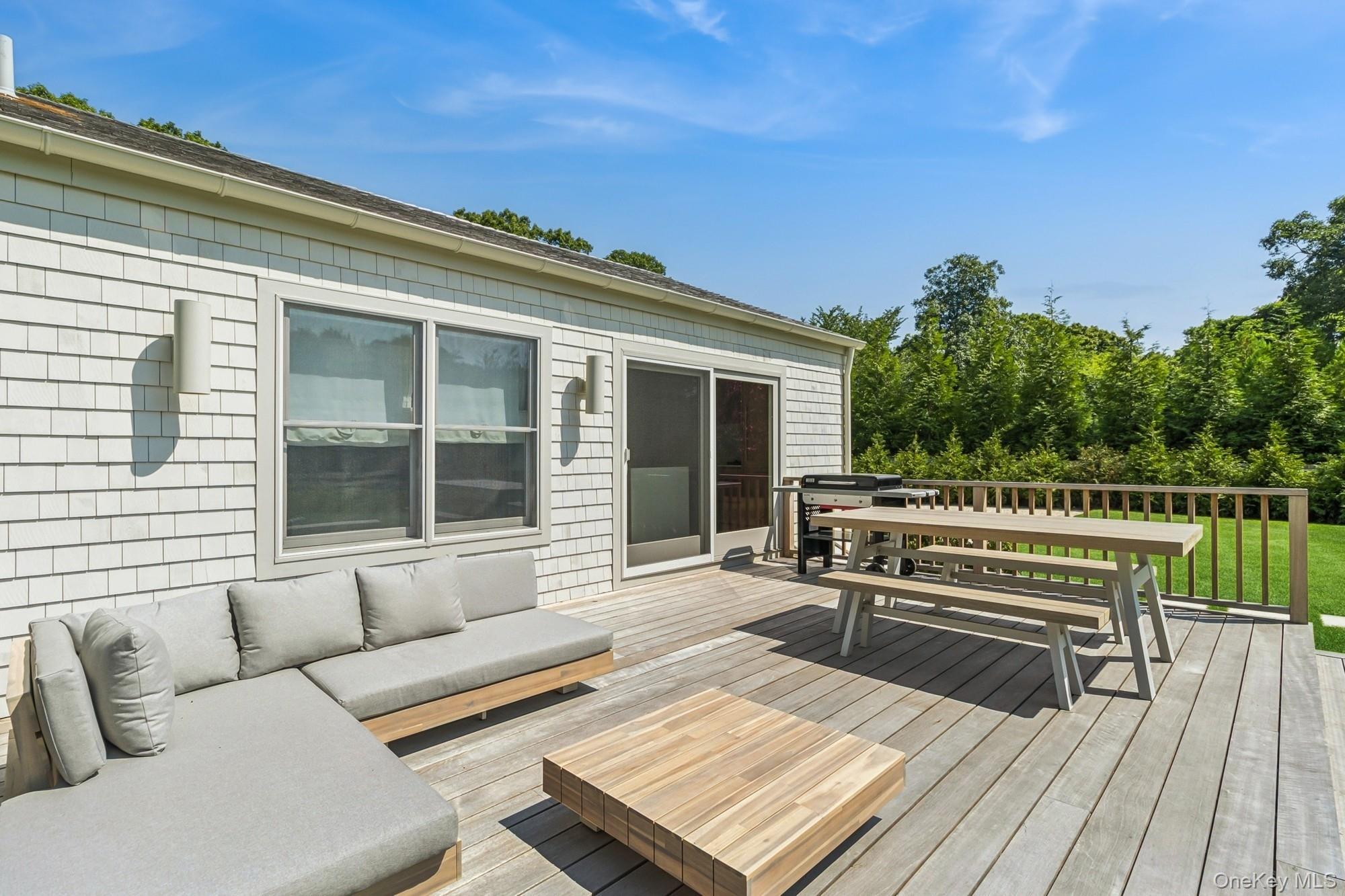 #11 photo, 96 Town Lane, East Hampton , NY 11937