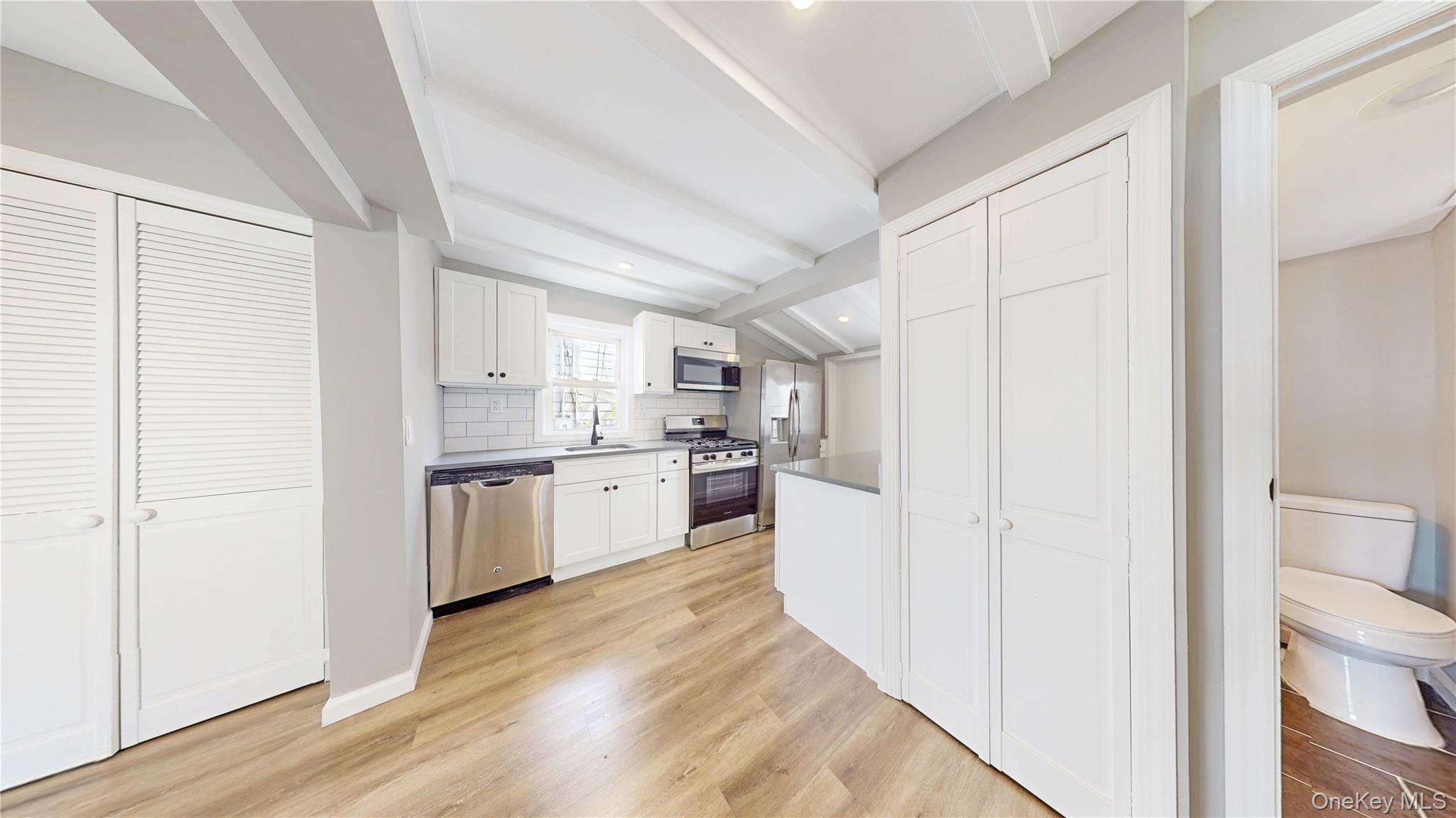 #5 photo, 99-48 1st Street, クイーンズ区 Howard Beach , NY 11414