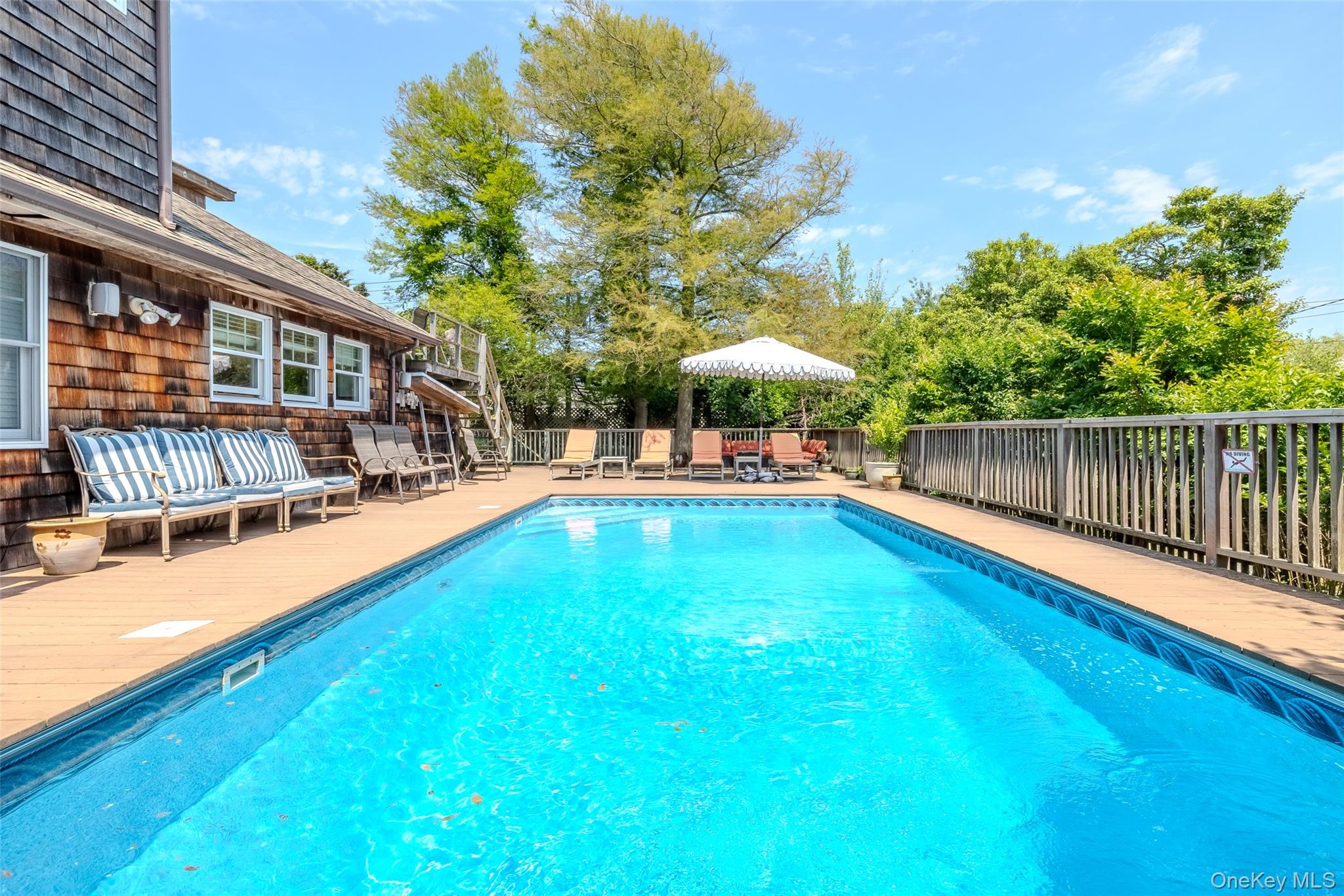 #16 photo, 748 Ocean Breeze, サフォーク郡 Ocean Beach , NY 11770