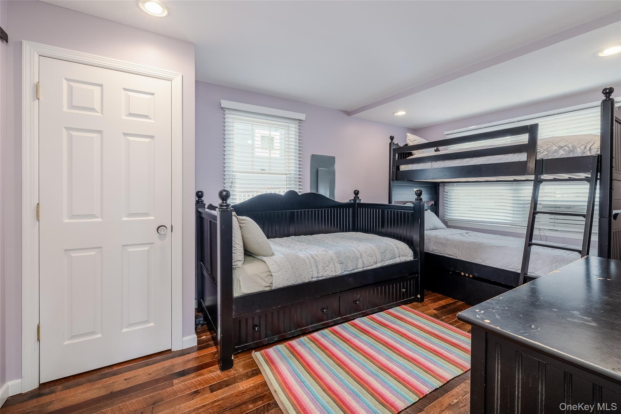 #19 photo, 748 Ocean Breeze, サフォーク郡 Ocean Beach , NY 11770