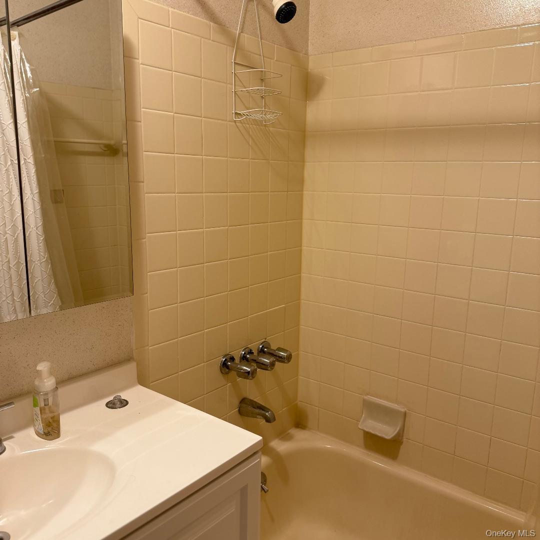 #10 photo, 8211 155th Avenue, Howard Beach , NY 11414