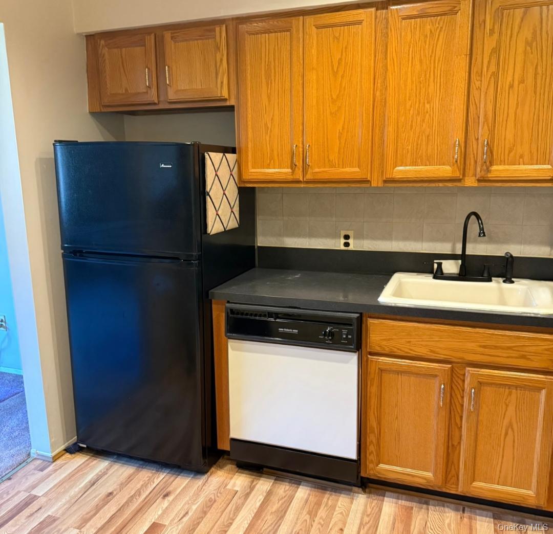 #7 photo, 8211 155th Avenue, Howard Beach , NY 11414