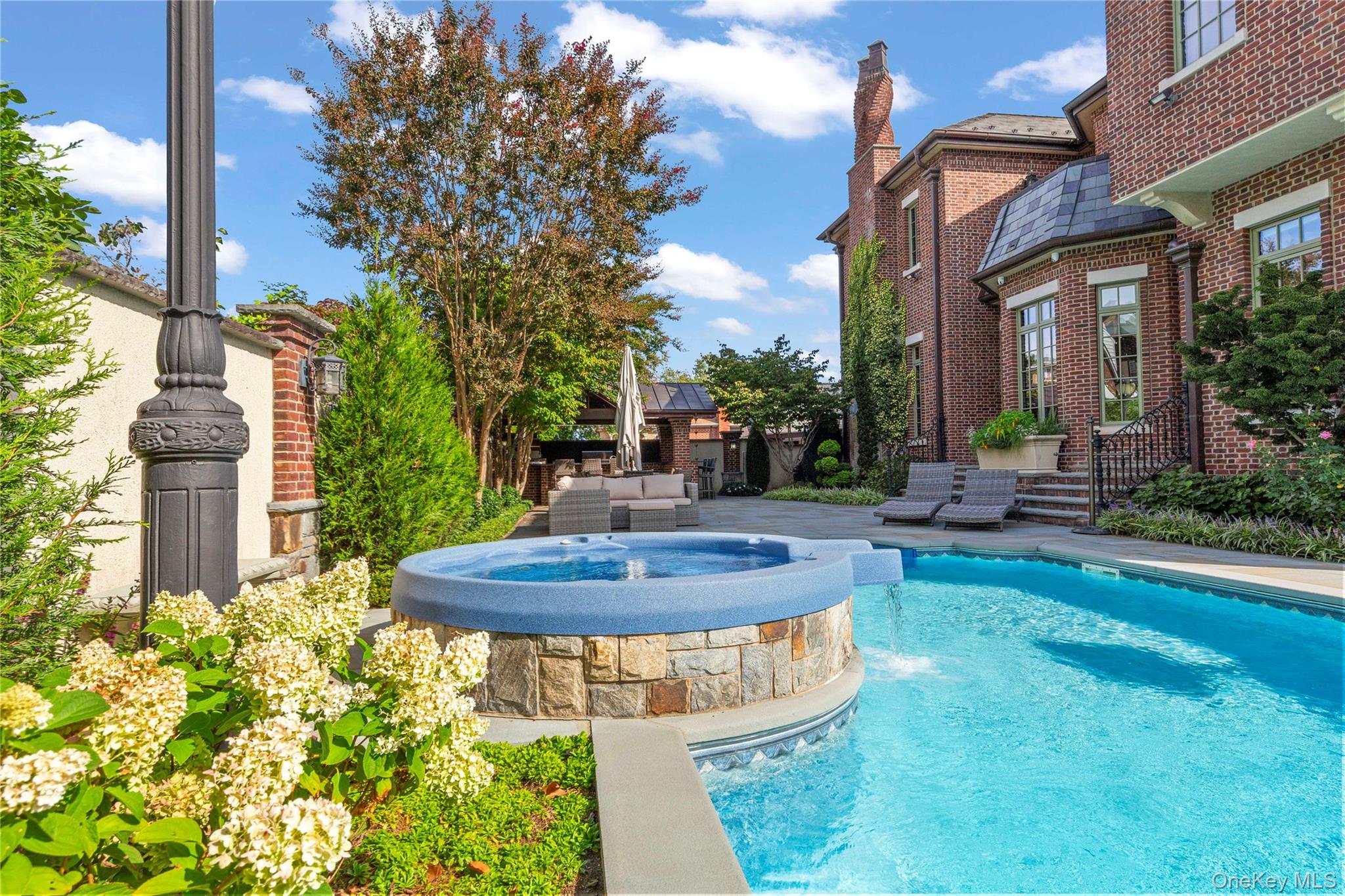 #13 photo, 1430 158th Street, Beechhurst , NY 11357