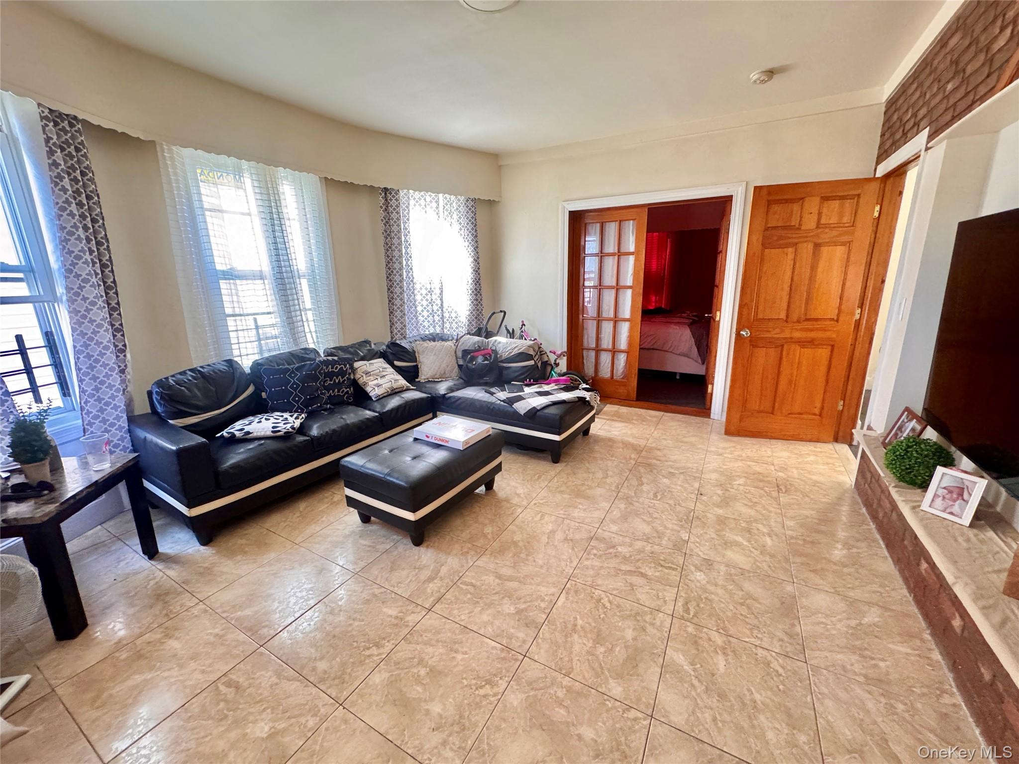 #12 photo, 85-05 91 St, Woodhaven , NY 11421